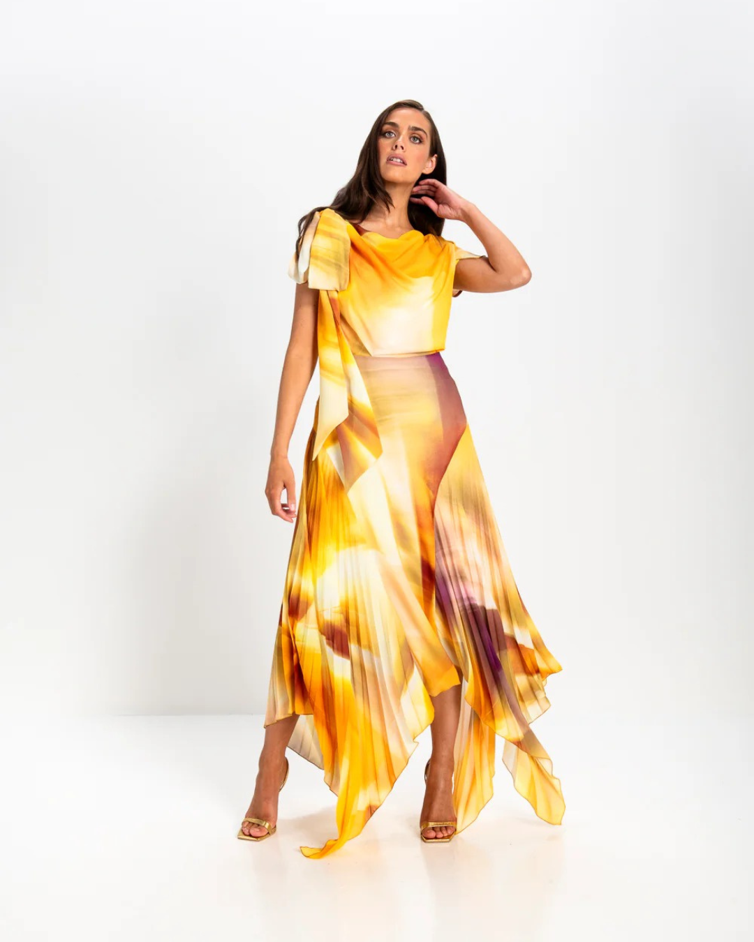 Size 8/10 Kevan Jon - Emilia Pleat - Sorbet Crepe Lemon