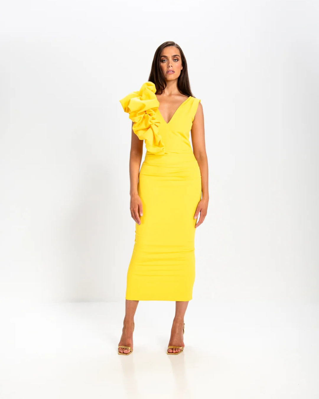 Kevan Jon - Bobbie - Plunge - Yellow