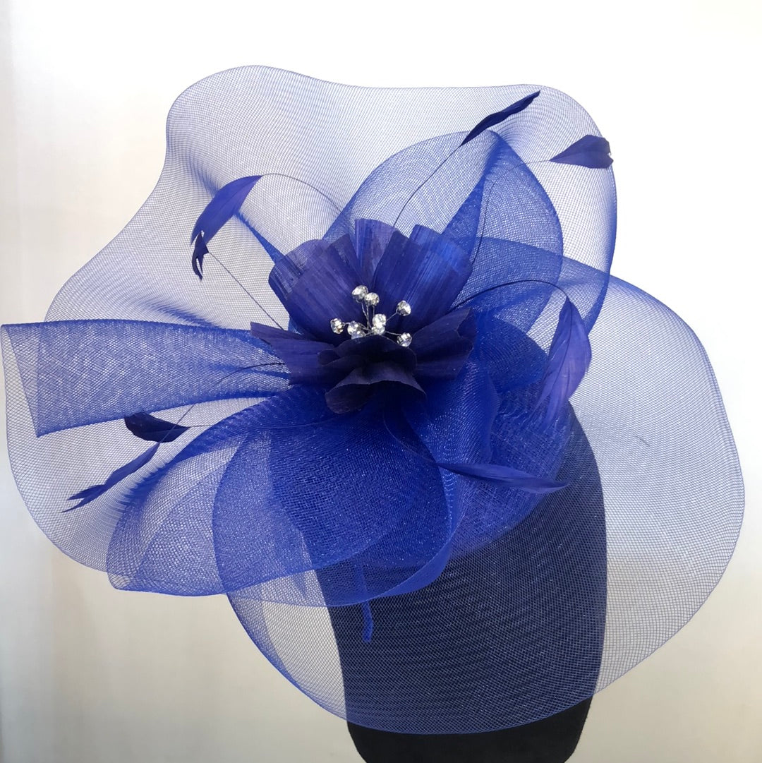 Snoxell & Gwyther - 2045 FASCINATOR