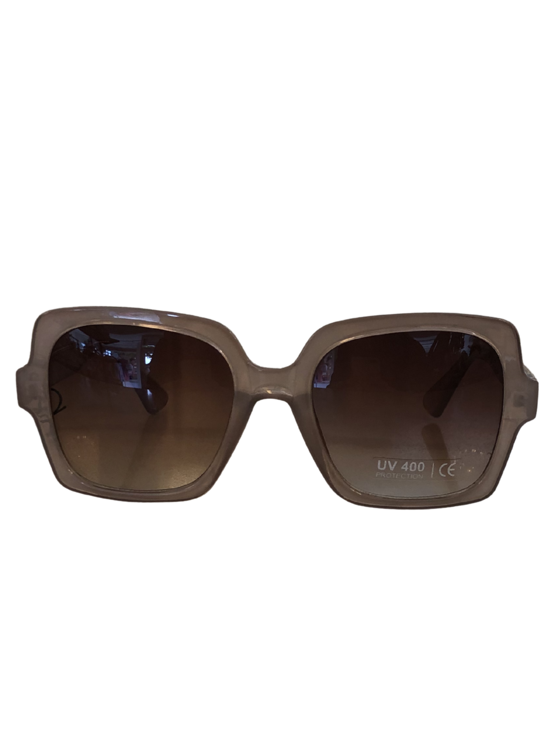 Alice Wheeler AWG8017 St-Tropez Oyster Glasses graduated tint sunglasses with UV400 protection.