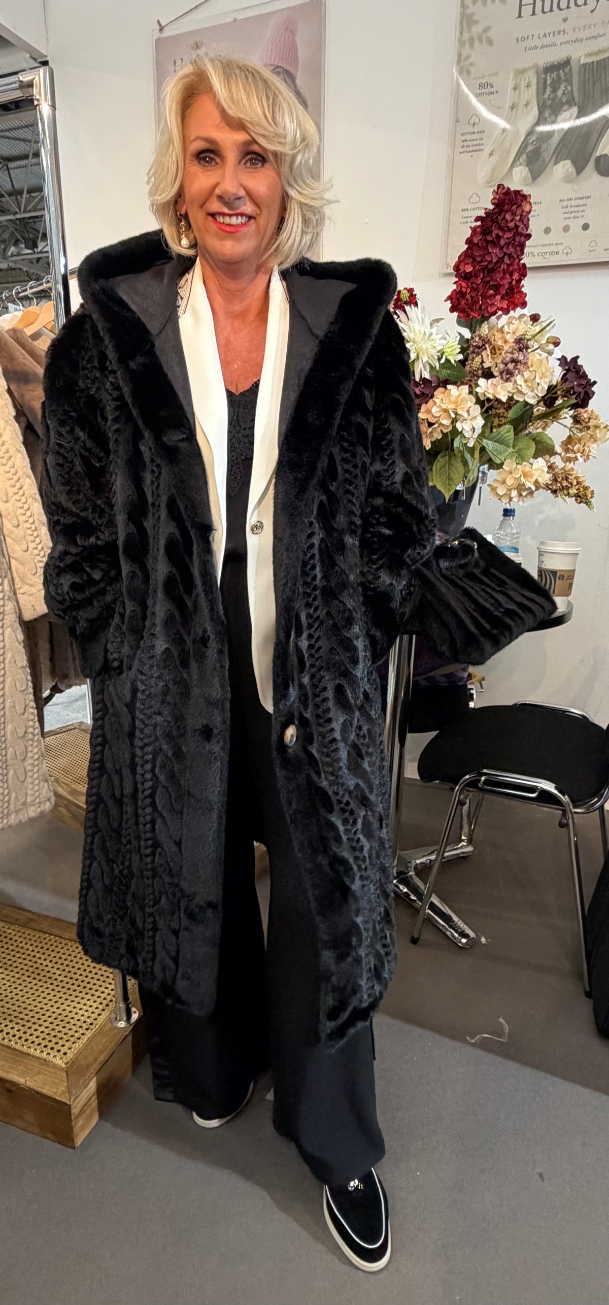C802H Hooded Cable Fluffy Coat