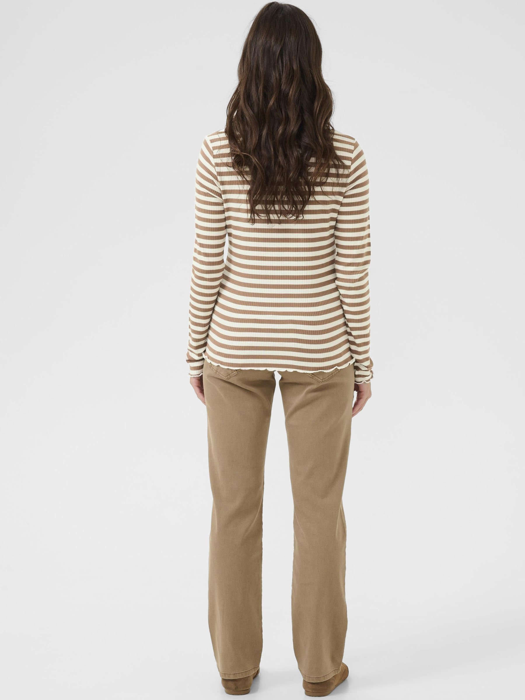 Cream Ribba Stripe Longsleeve women’s regular fit striped top with long sleeves and hip-length cut, styled casually.