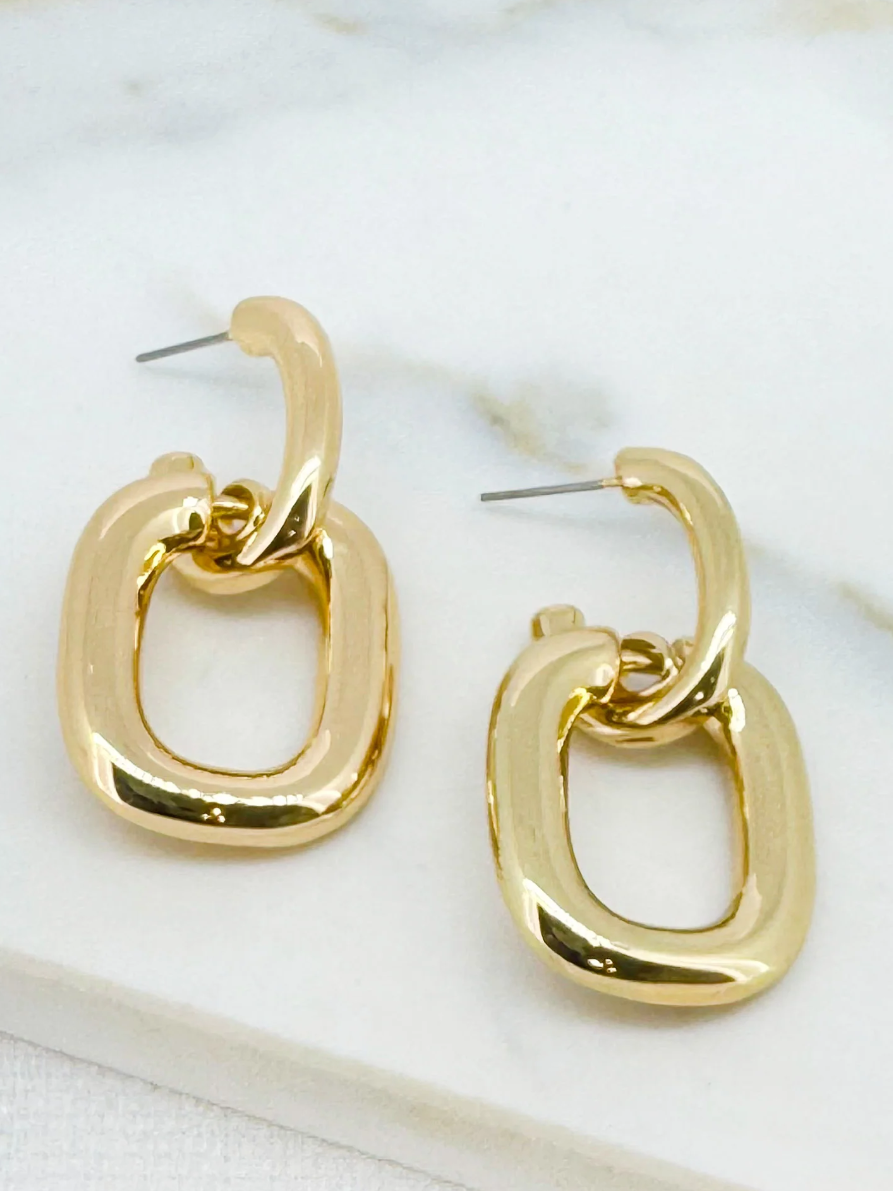 Envy 4795 Square Hoop Earrings with softly structured square hoop design and polished finish.