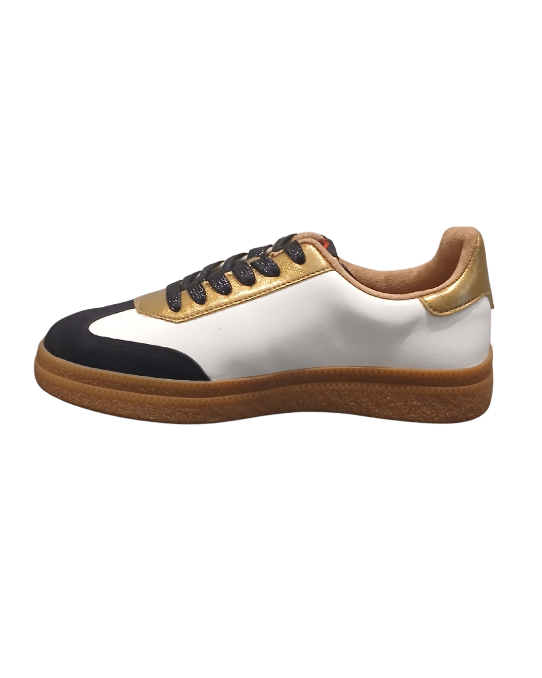 Heavenly Feet Steffi White Black Gold women’s trainers with red HF logo, stylish lace-up sneakers with cushioned insoles and lightweight sole.