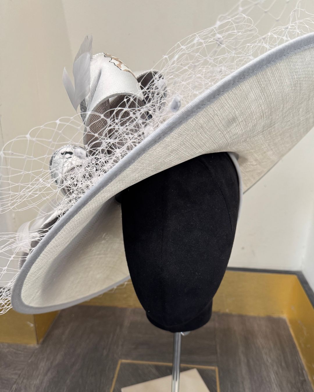 Irresistible - 640 HATINATOR - Silver / Print