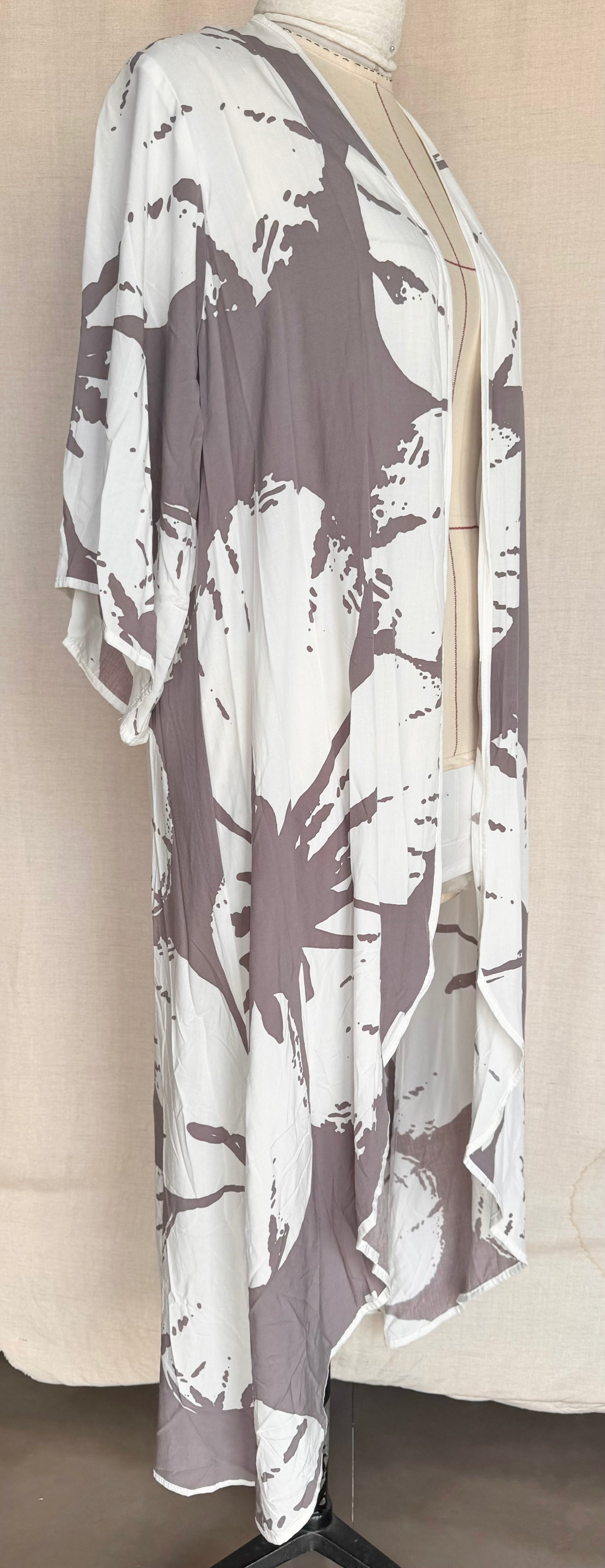 ‼️ 1 left ‼️ size 14 TARA VAO - LILAC 6053 JACKET D