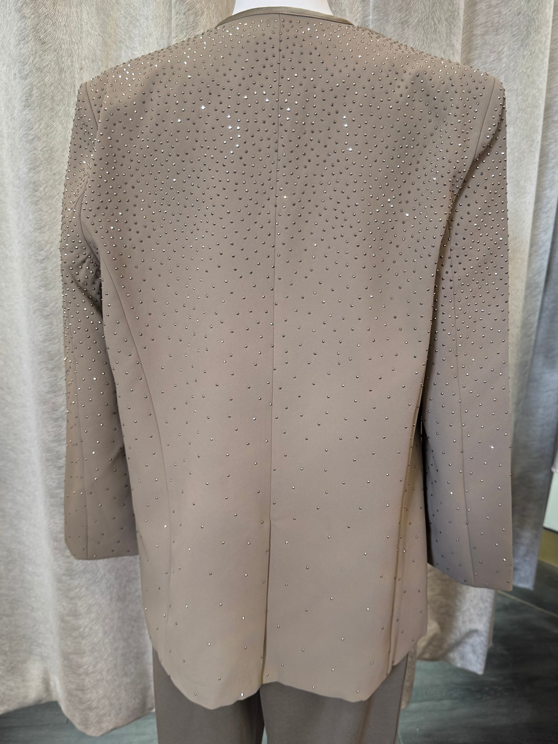 Malissa J WF2600 stone studded blazer with longline tailored fit-women’s evening blazer with sparkling embellishments for smart-casual and occasion wear