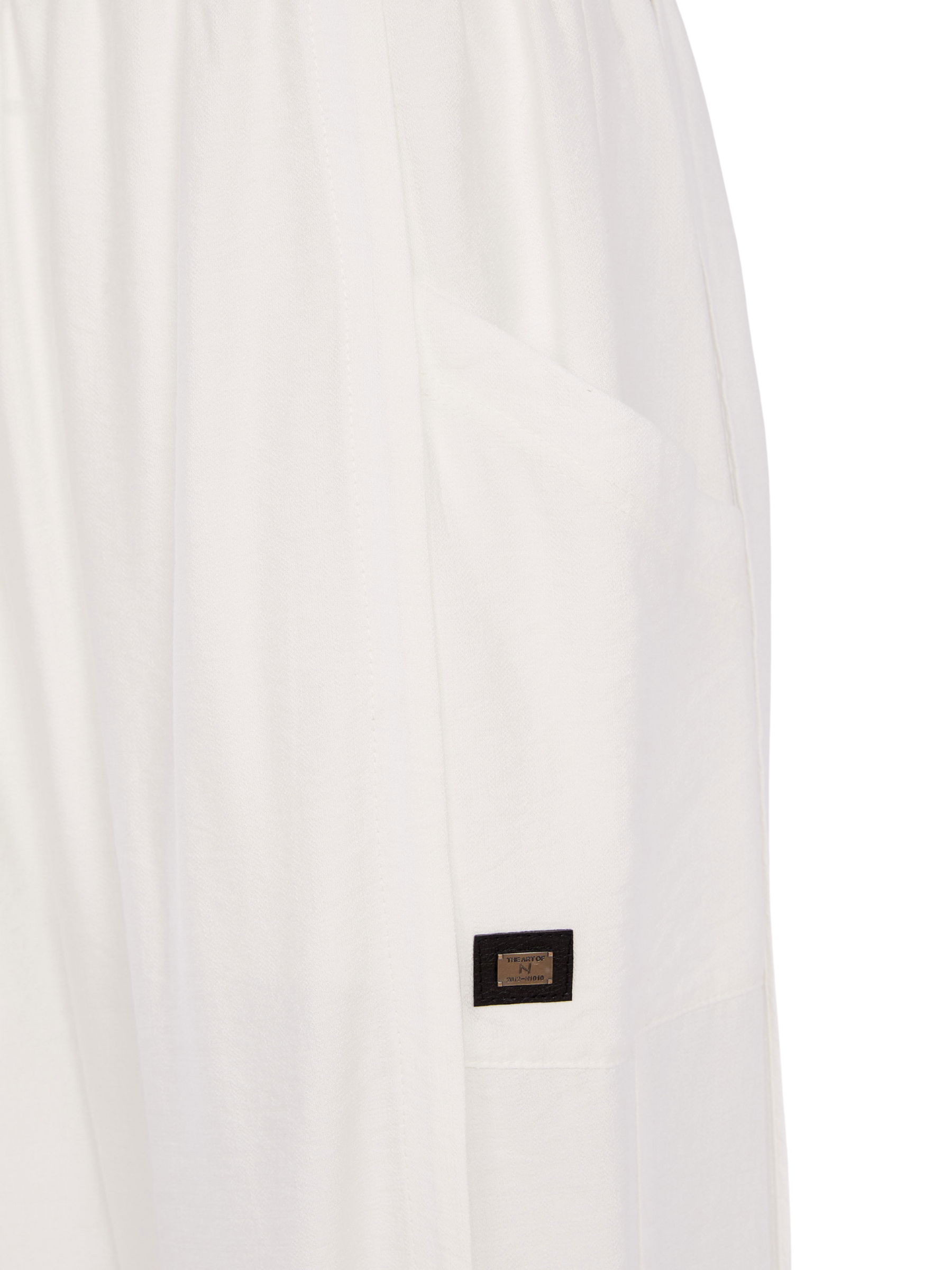 Naya NAS26 153 Soft Pull Up Trousers featuring elasticated waistband, relaxed leg shape and fluid viscose-blend fabric.