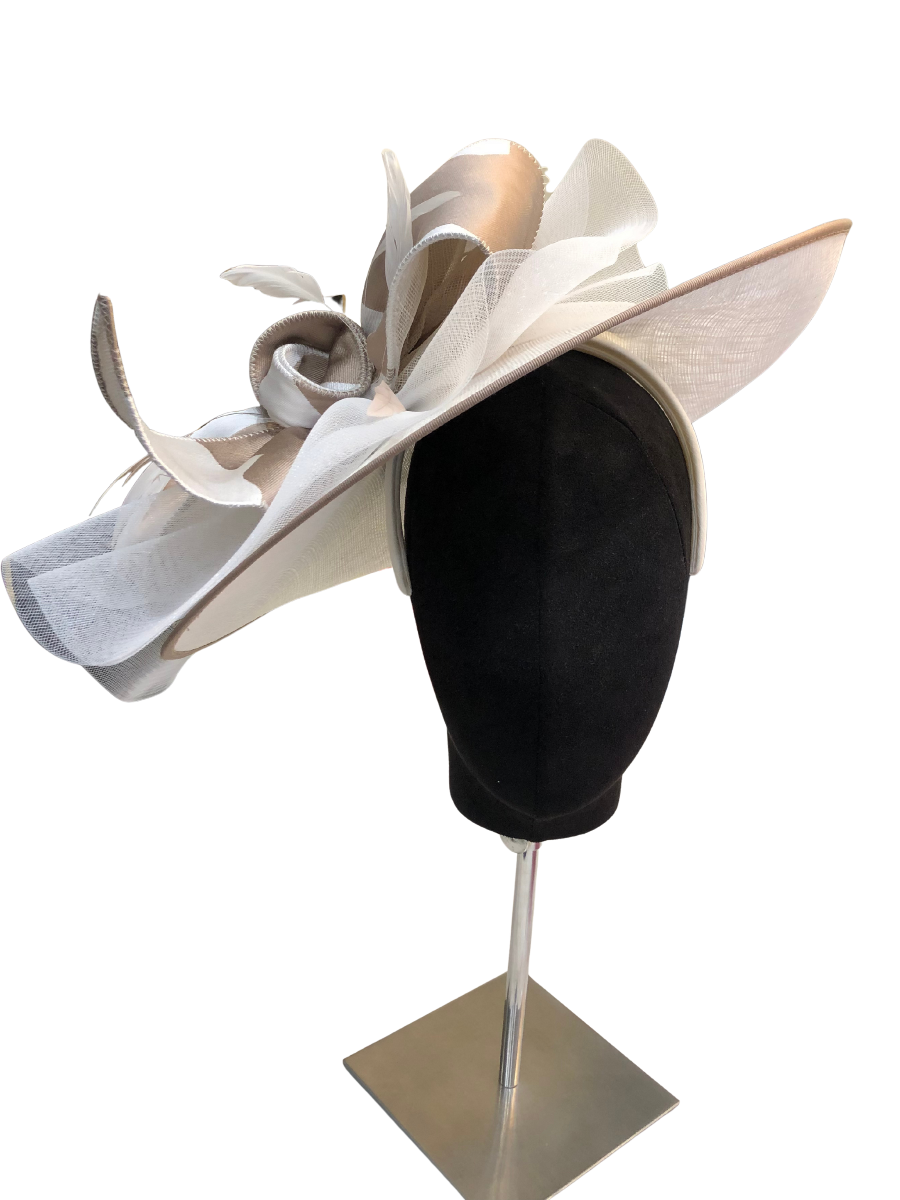 Snoxell & Gwyther Gabriela 840 Bila Beige