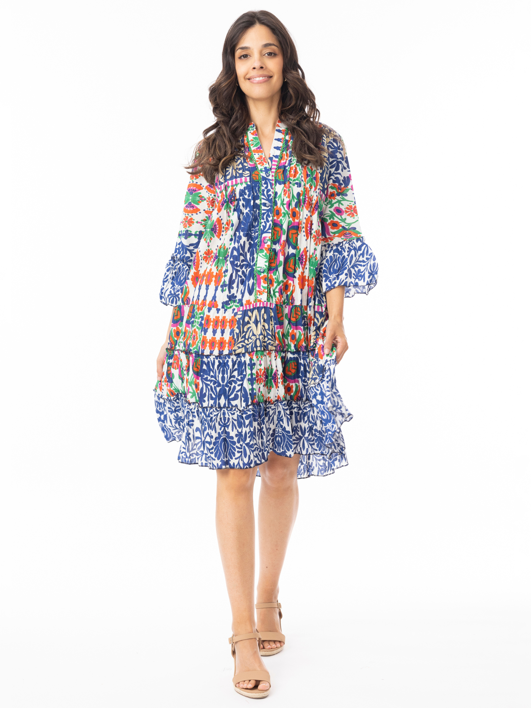 Orientique 30207 Buzios Dress printed knee-length A-line dress with V-neckline, tiered skirt and three-quarter sleeves.
Dress Style: A-line