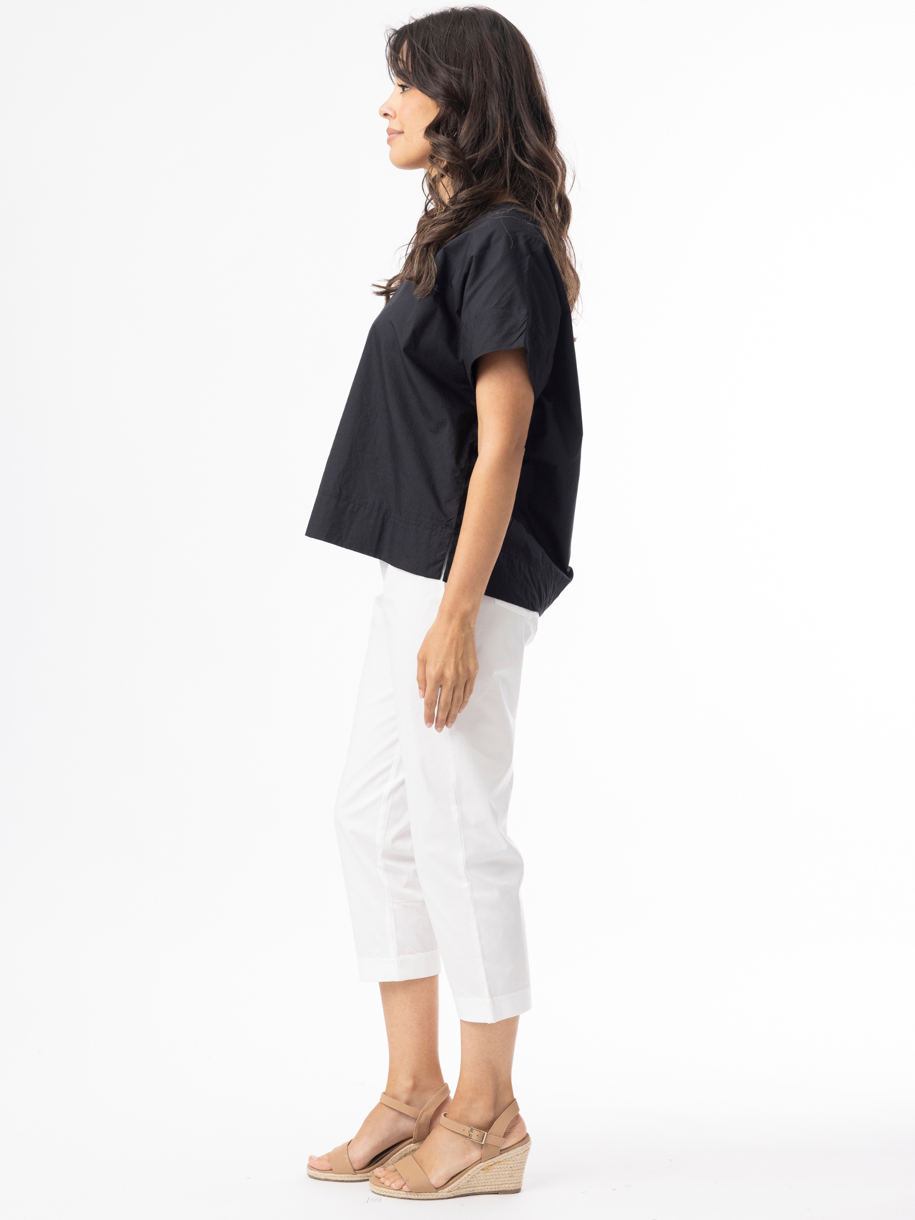 Orientique 5620 Bangalene Capri Pants women’s slim-leg cropped capri trousers with pull-on waistband and streamlined fit.