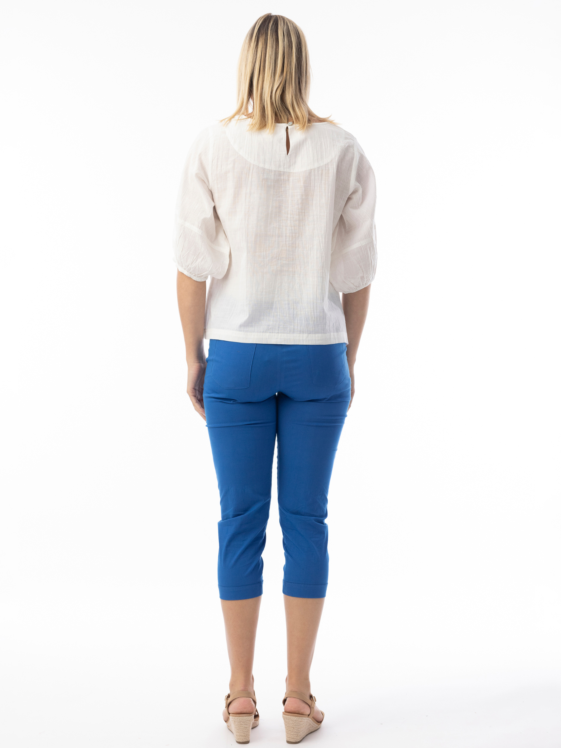 Orientique 5620 Bangalene Capri Pants women’s slim-leg cropped capri trousers with pull-on waistband and streamlined fit.