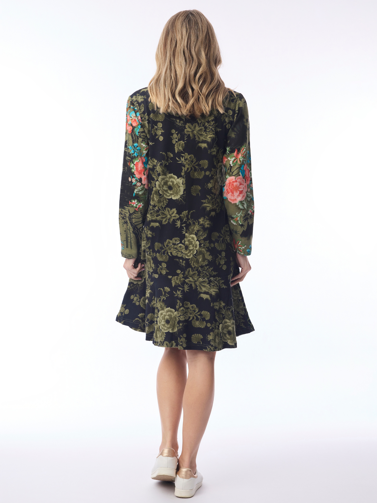 Orientique 62809 Keqioa Cowl Neck Tunic with cowl neckline, long sleeves, mixed print and flared hem