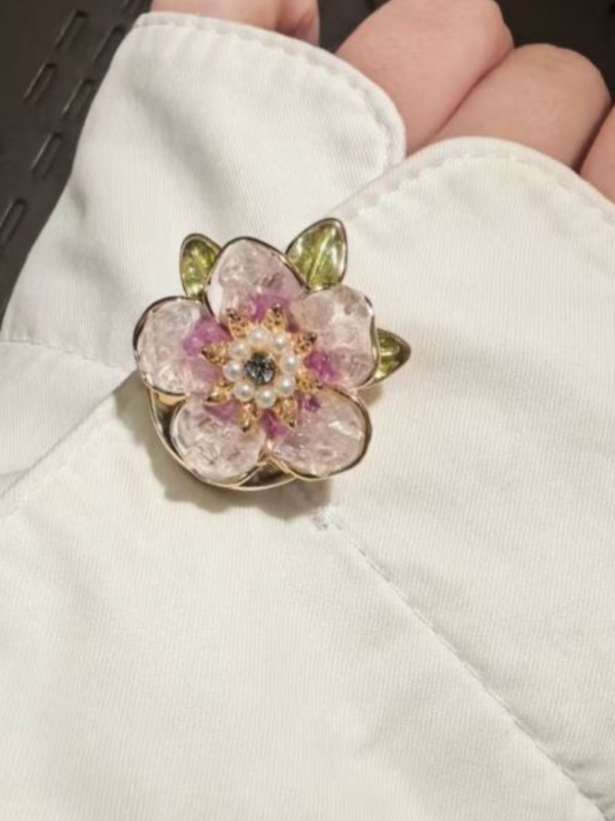 PCHA BTN001 2-Piece Flower Button Cover with layered floral petals, leaf detailing and decorative centre.