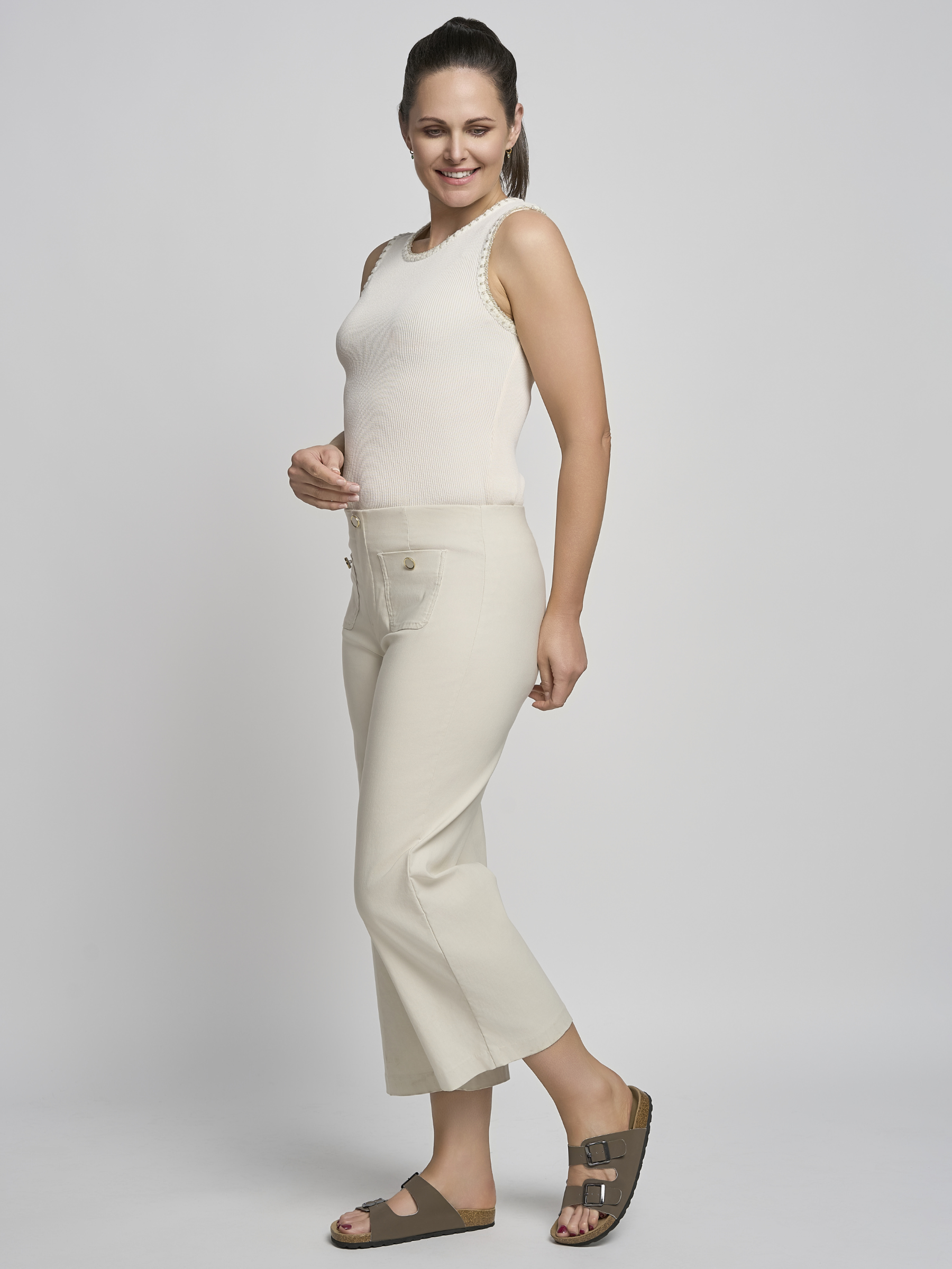 PINNS - 638C ECRU women’s wide leg culotte with button feature and cropped silhouette.
