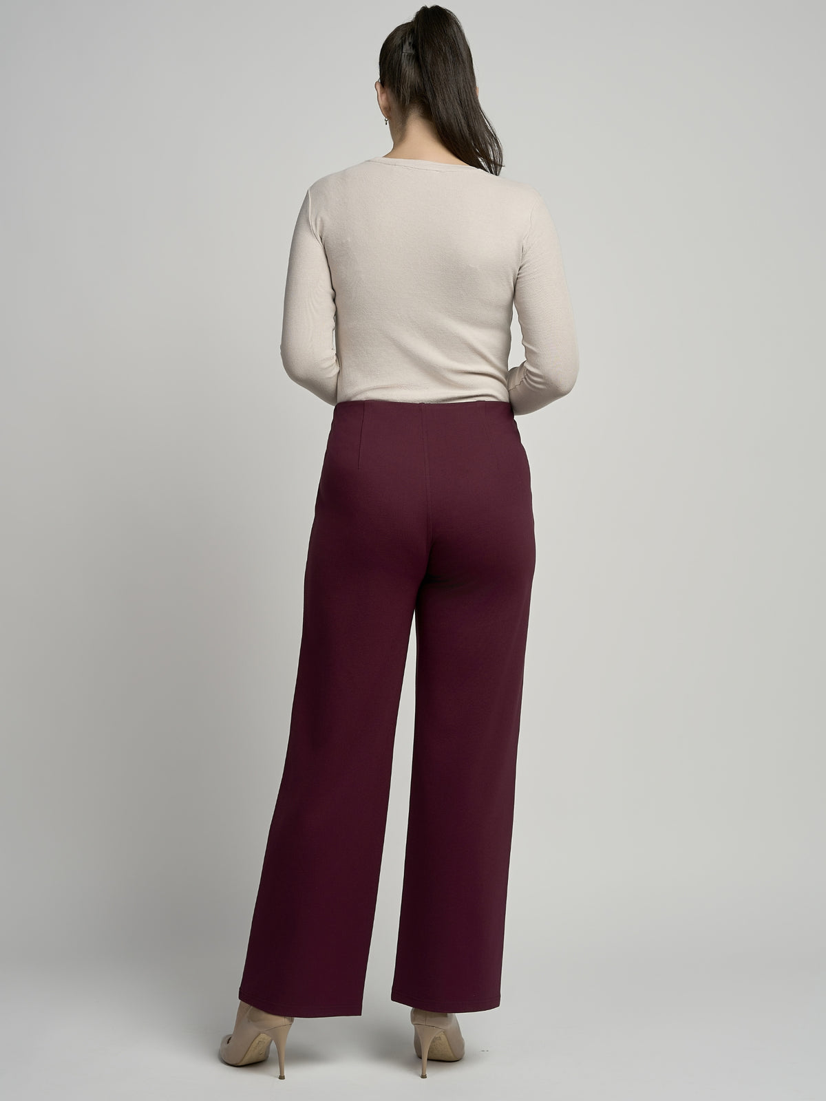 PINNS 610T Wide Leg Trousers with high-rise waist, decorative front buttons and full-length wide leg silhouette.