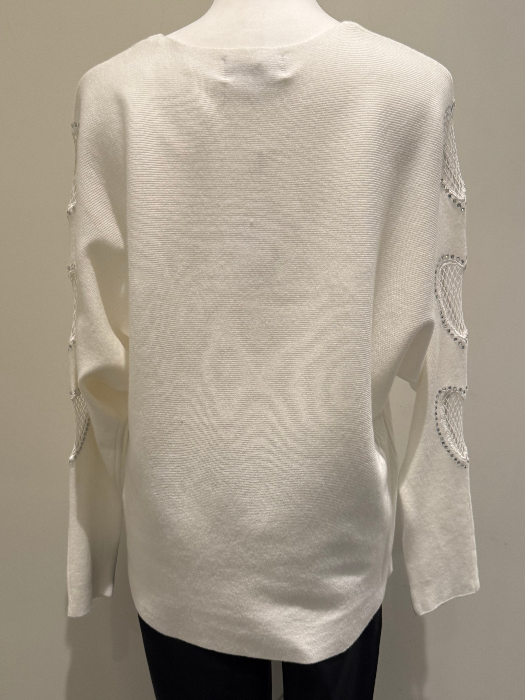 PARAMOUR - HEART SLVE JUMPER 8043