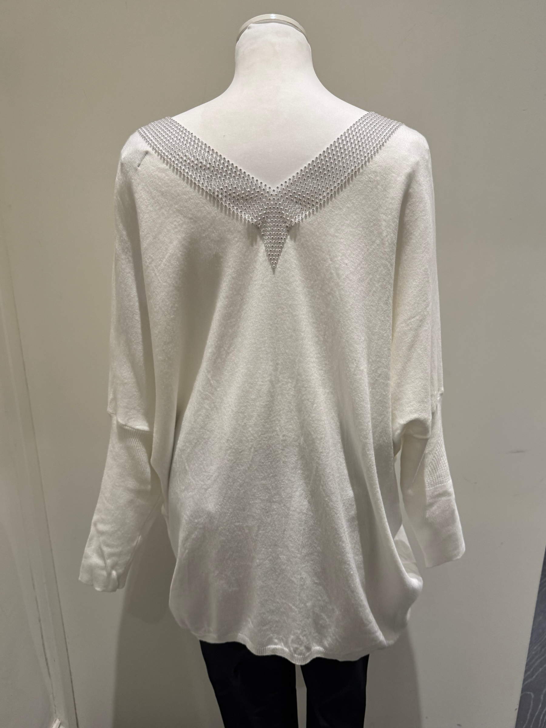 PARAMOUR - V JUMPER 8002