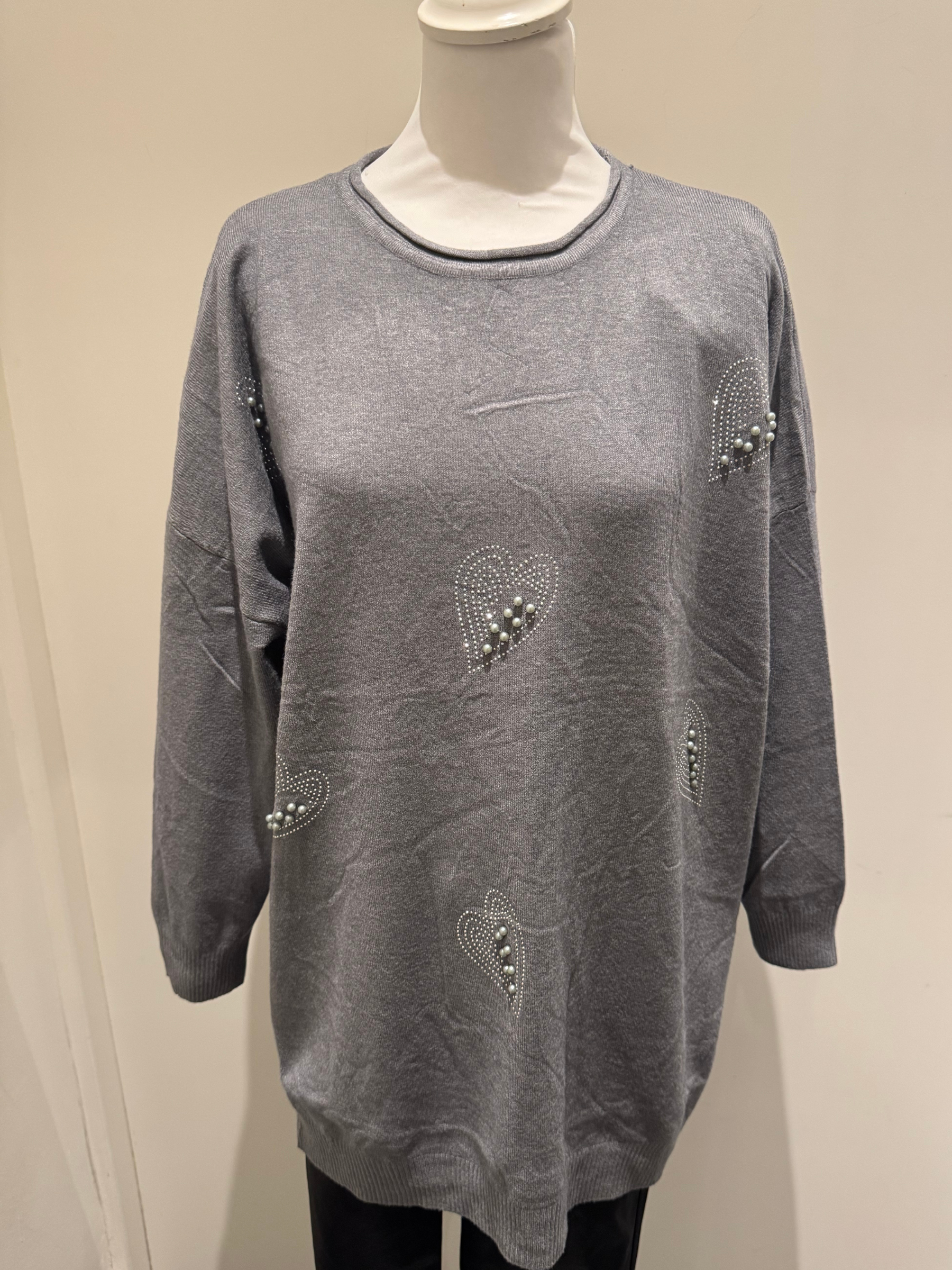 PARAMOUR - HEARTS JUMPER 8037