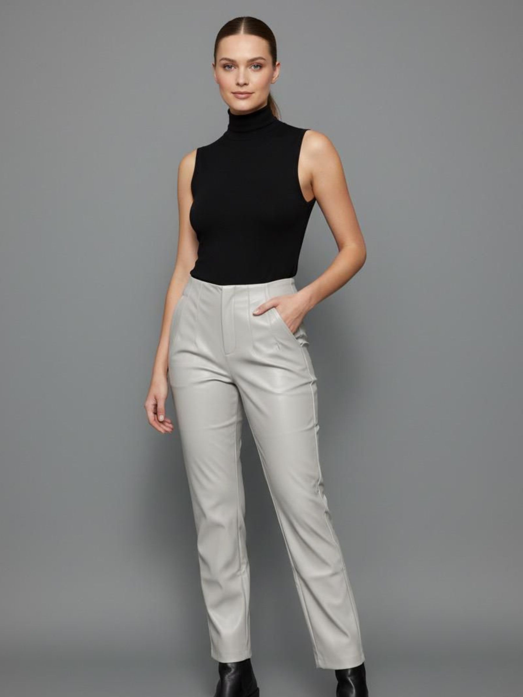 QBAW25 BC Kate Stone Faux Leather Trousers – high-waisted stone faux leather women’s trousers with a straight-leg fit, ideal for chic autumn-winter outfits and polished everyday styling.