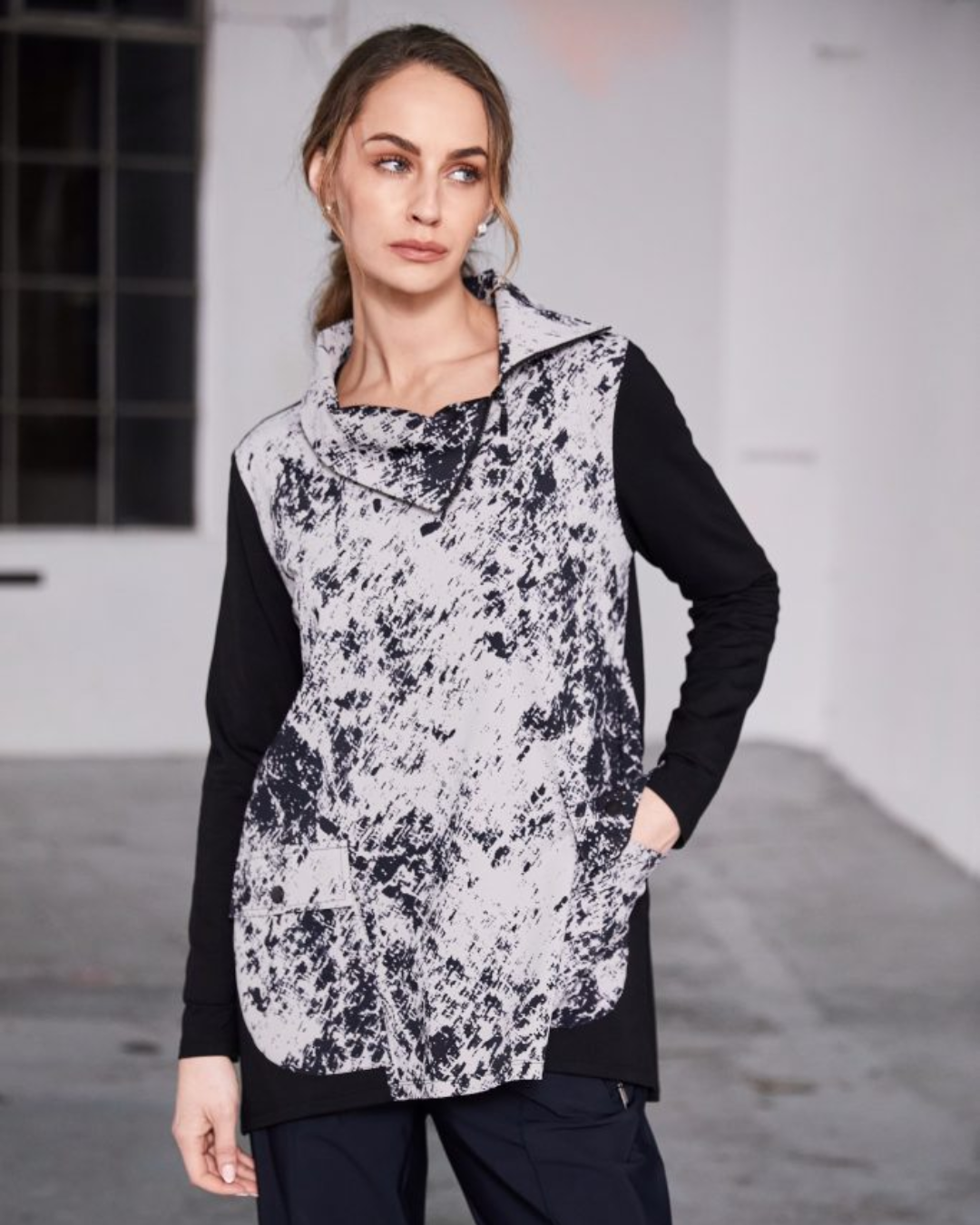 NAYA - NAW25 311 Mottled Print Top