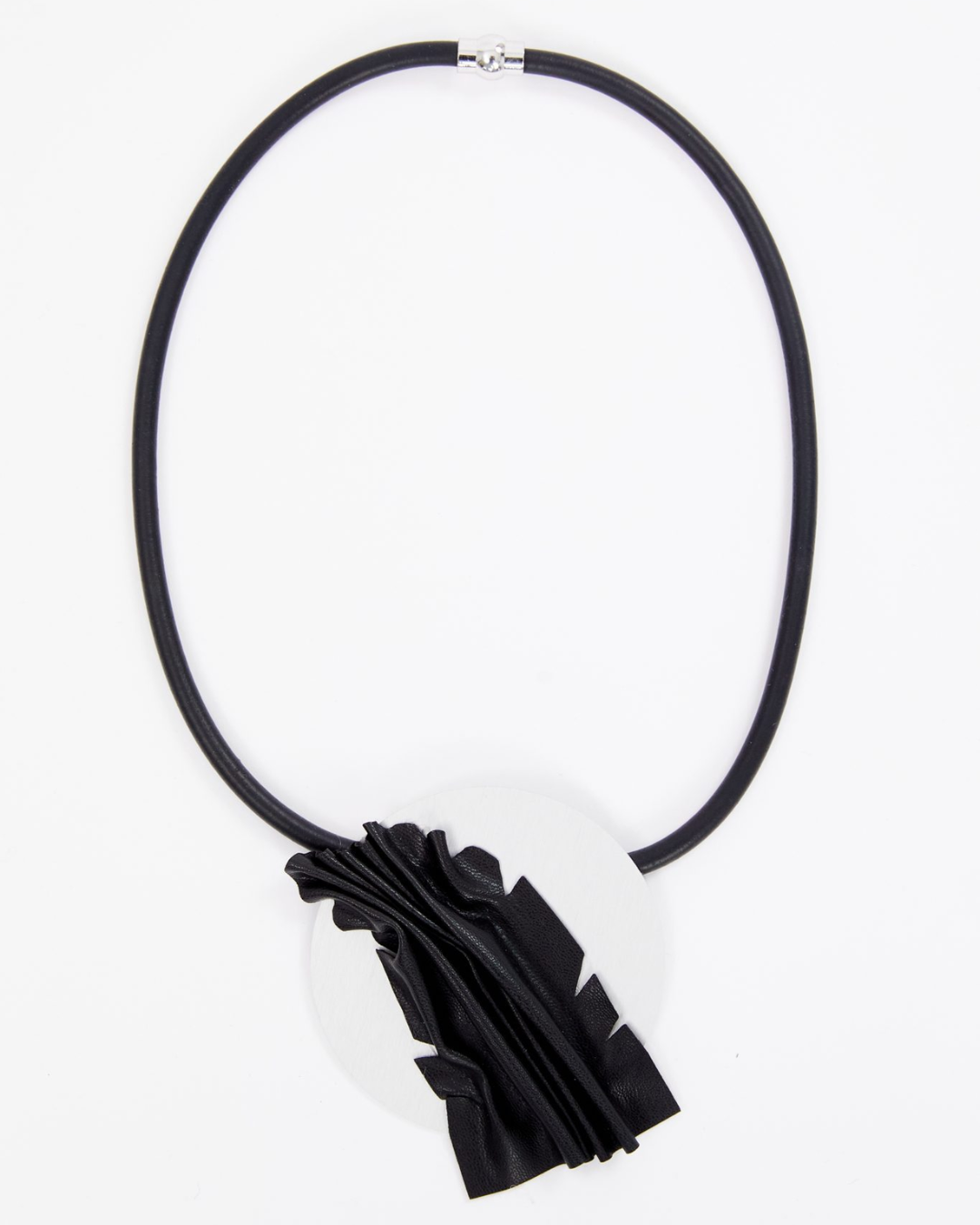 NAYA - NAW25 320 Necklace / Feather Trim