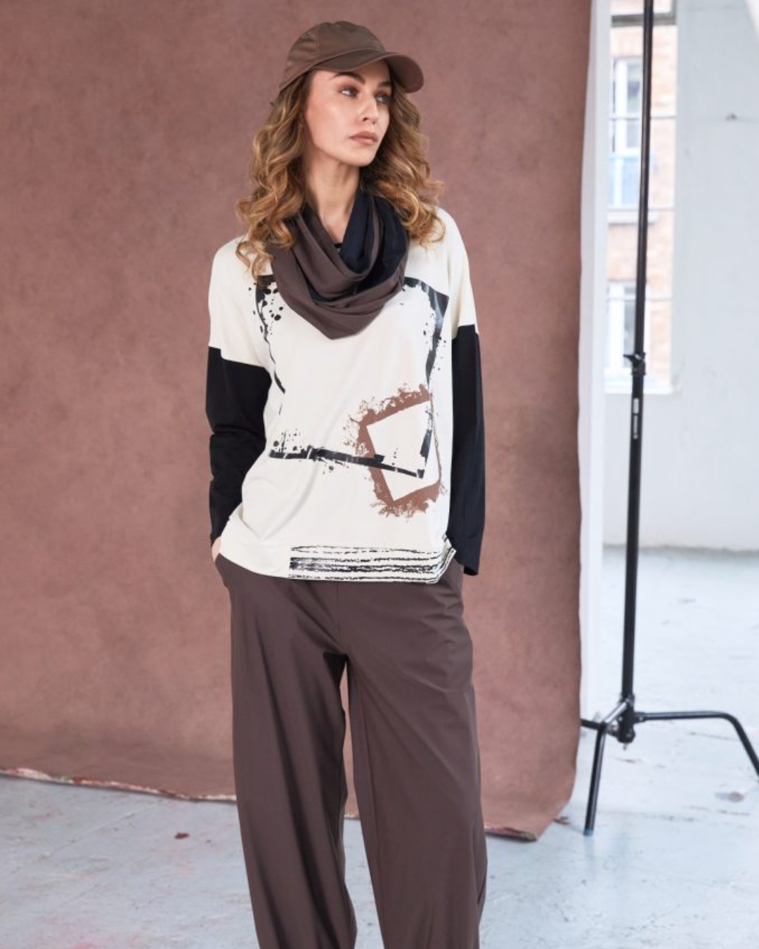 NAYA - NAW25 113 - Two Tone Neck Scarf