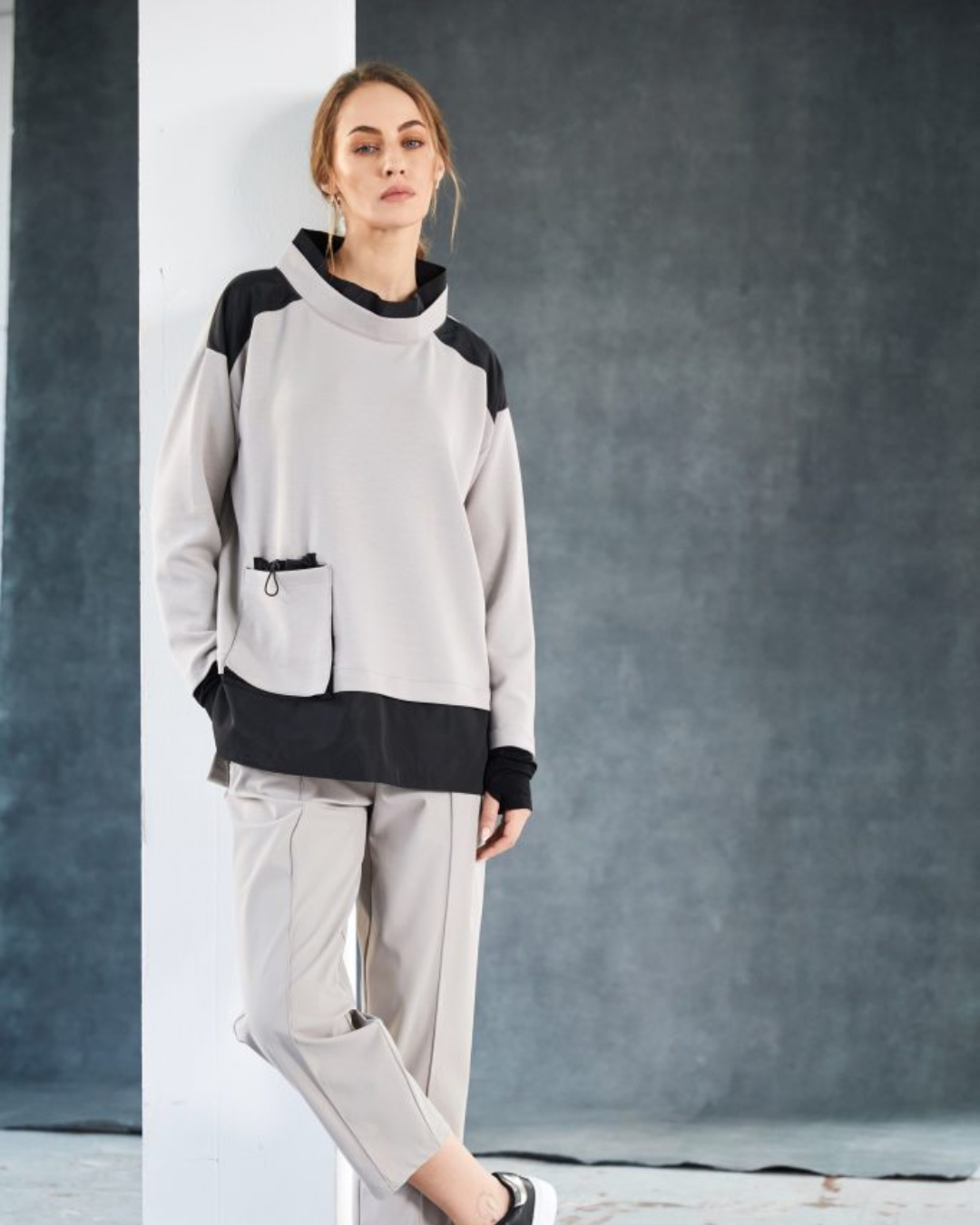 NAYA - NAW25 127 Sweatshirt with Pockets