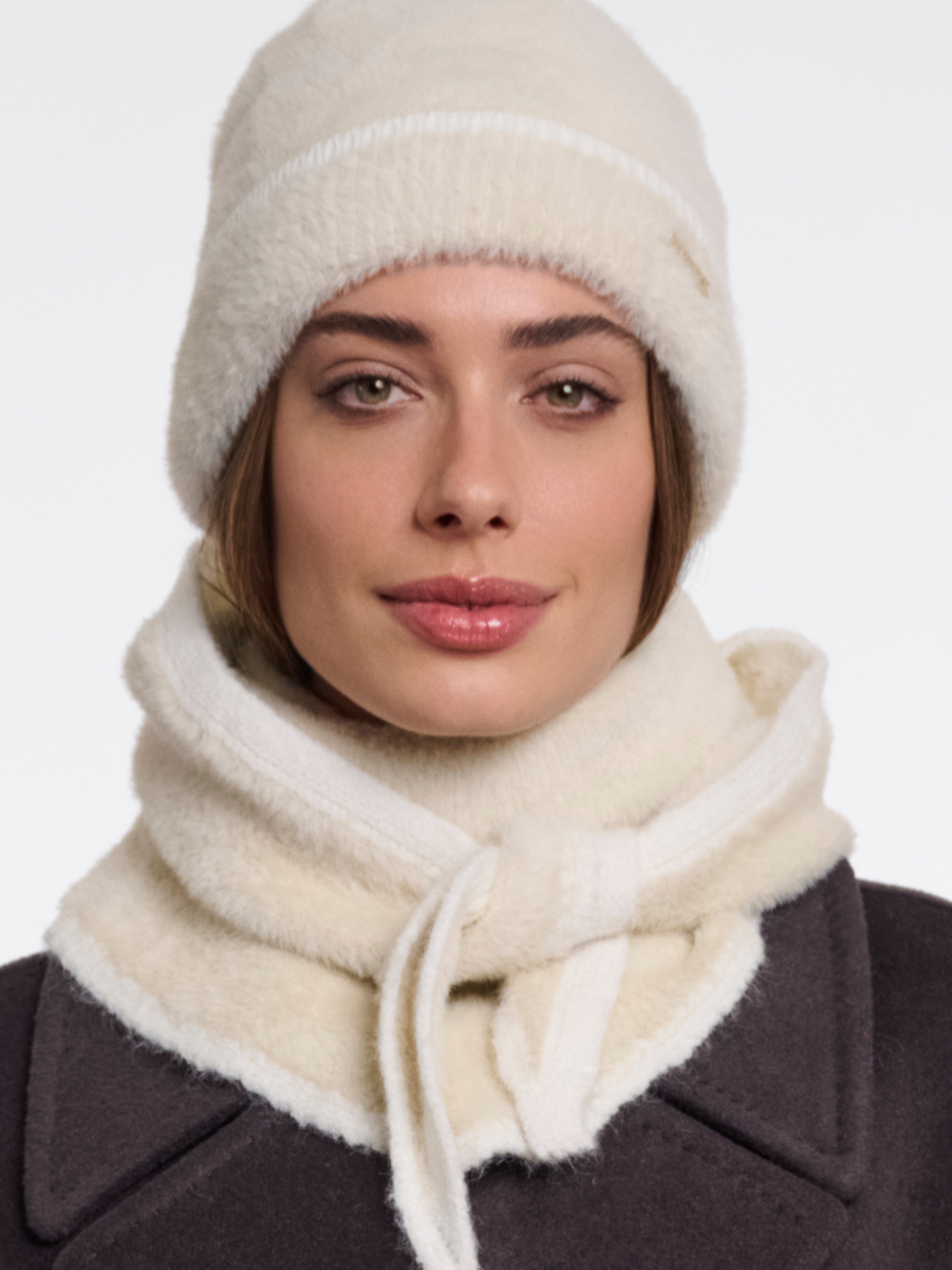 Rino & Pelle Heiko Triangle Scarf soft plush triangle scarf with wrap design