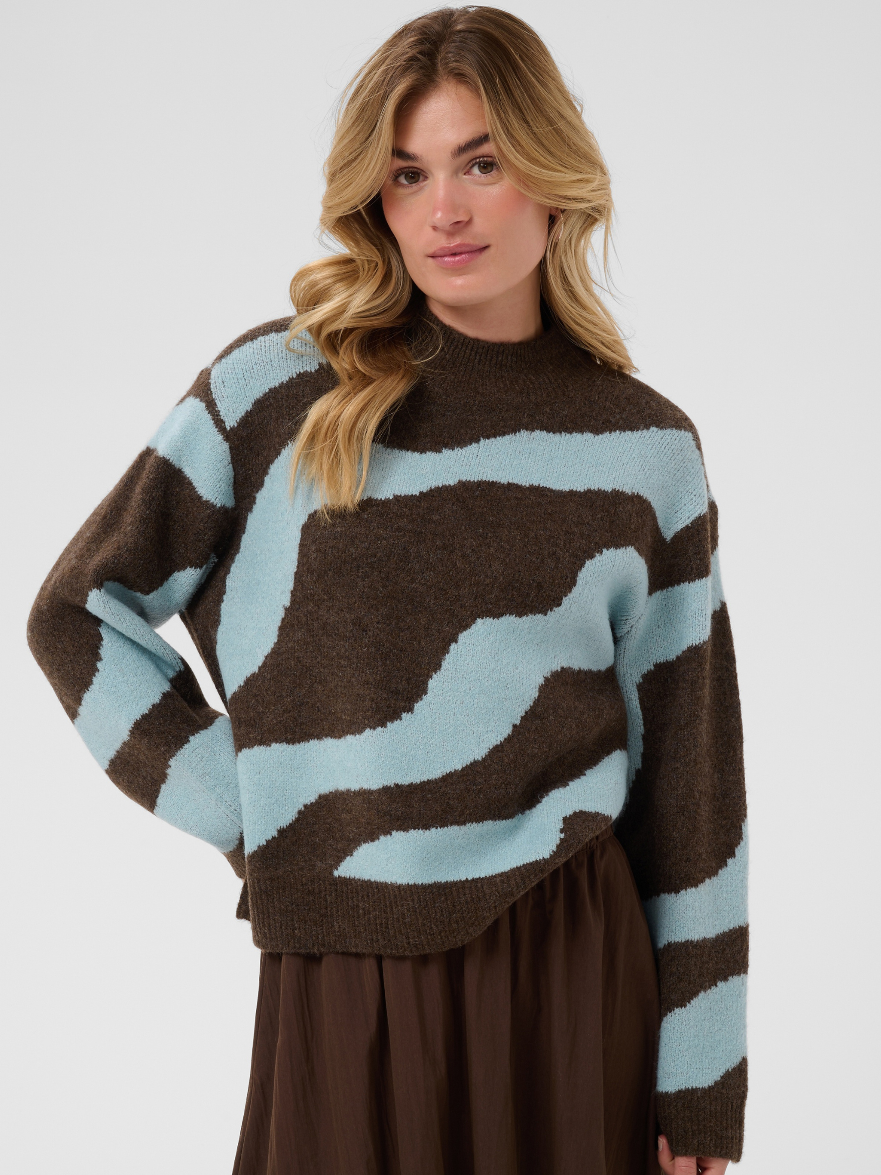 Saint Tropez Mallie Pullover with high neckline, abstract pattern, long sleeves and regular fit
