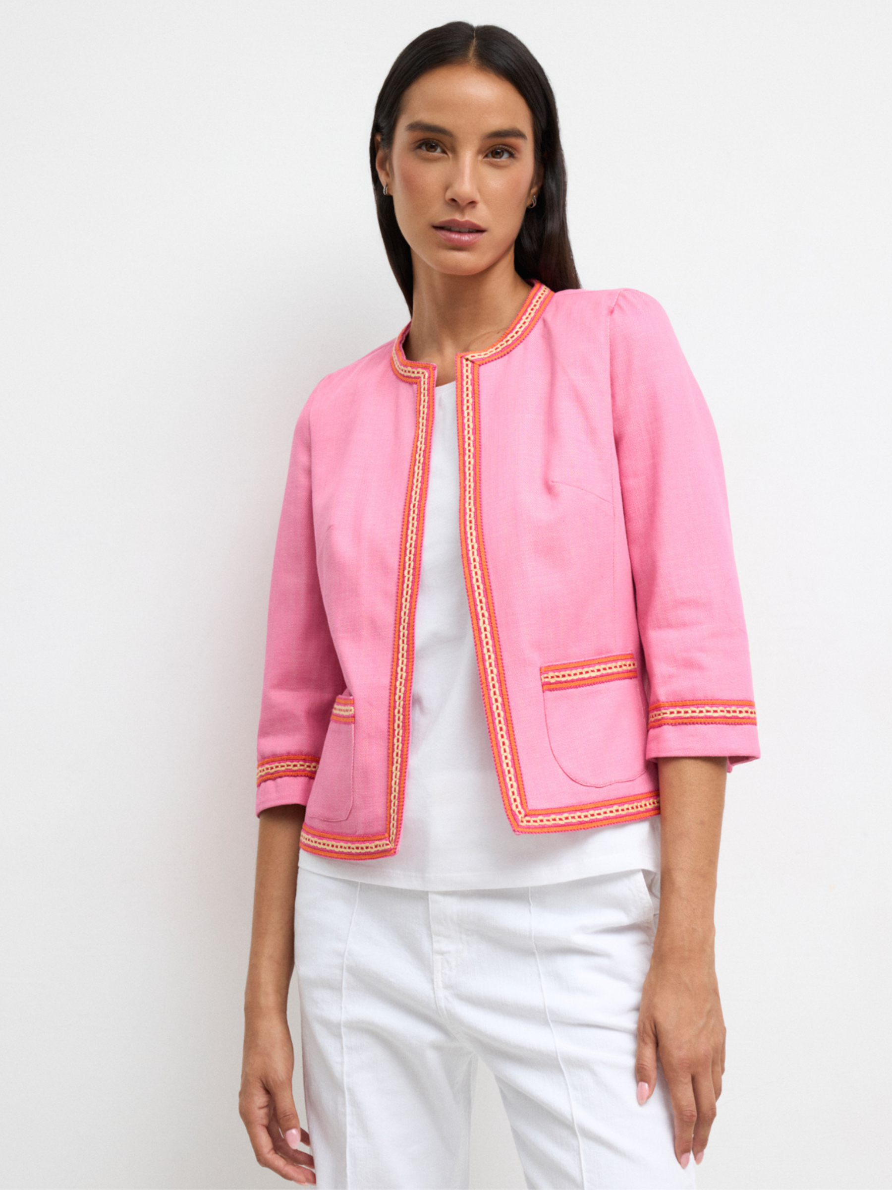 Tinta Mariya Jacket with round neckline, open-front design, three-quarter sleeves and decorative trim detail in tailored cropped silhouette.