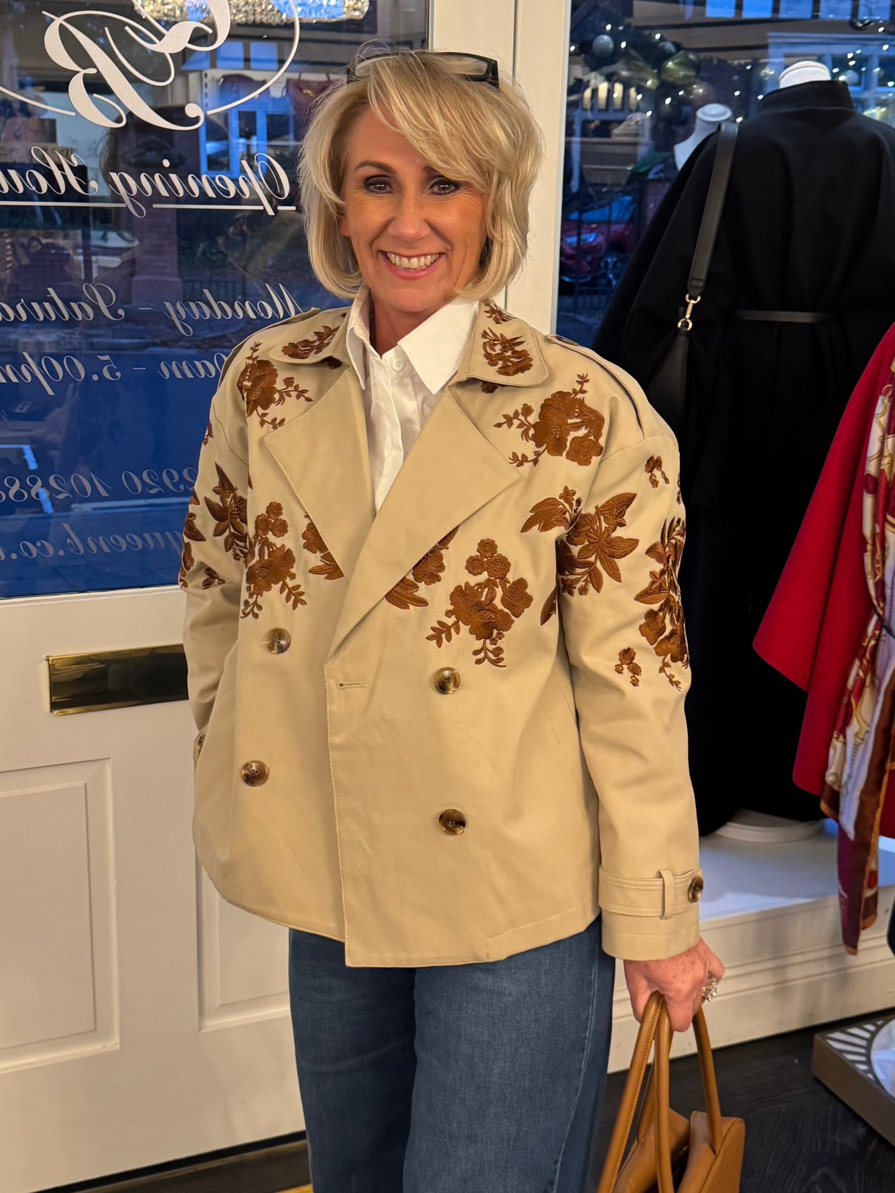 QBAW25 BC Lucy Taupe Floral Jacket