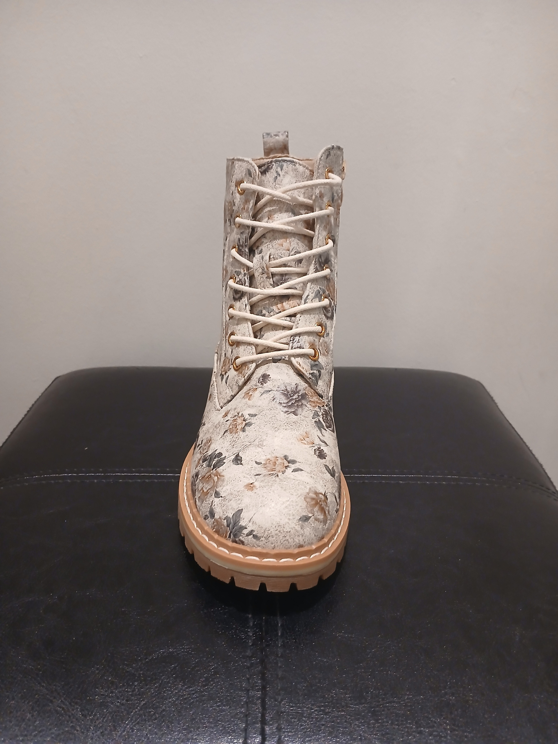 LUNAR - DAZZLE BEIGE FLORAL BOOT