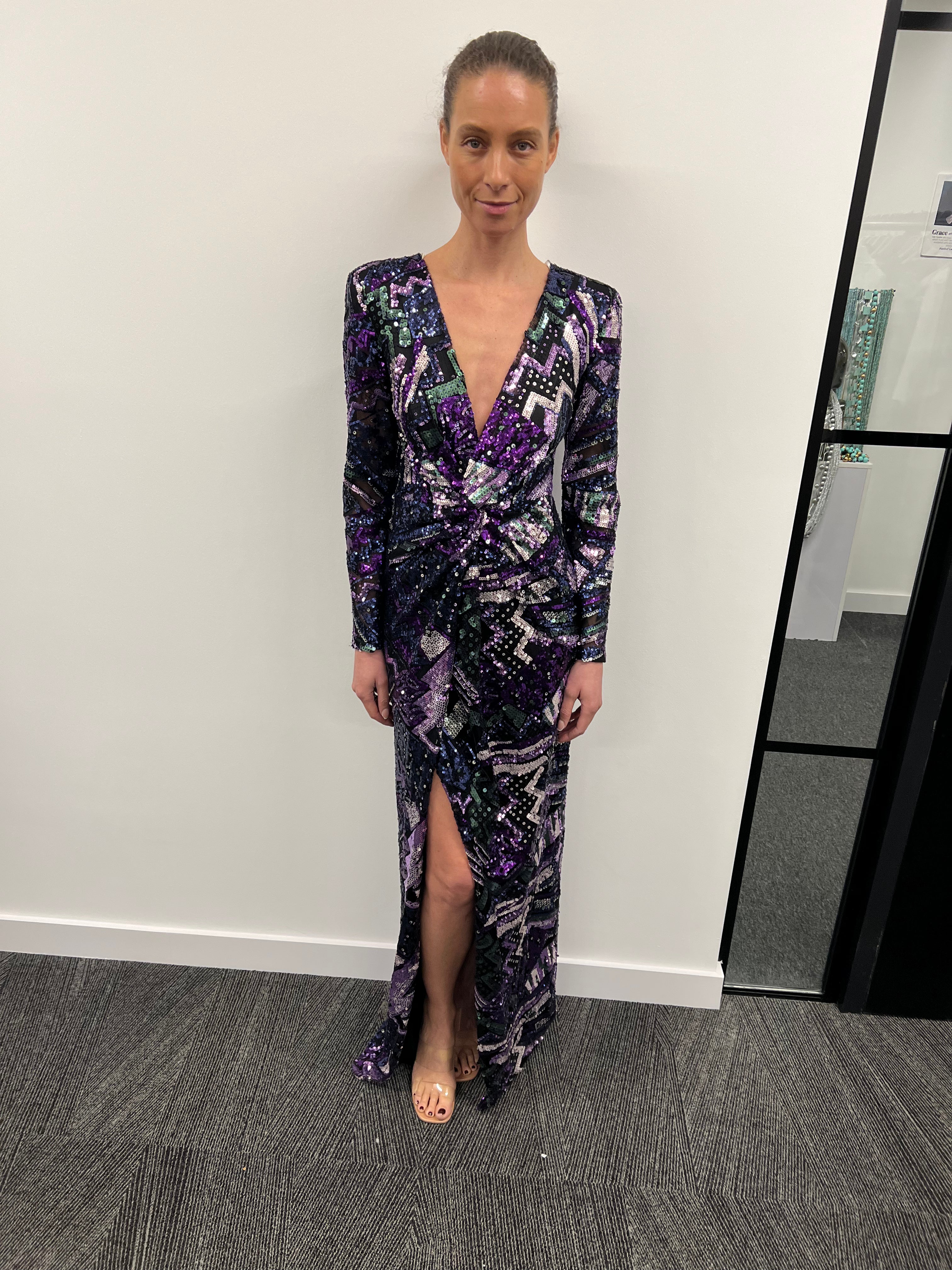 ‼️ 1 left ‼️ Size 14 - Carla Ruiz - 50077 - LONG SEQUIN GOWN