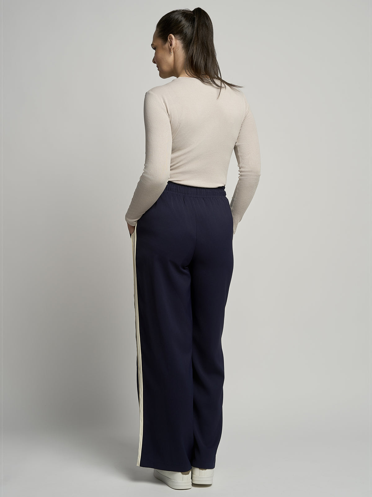 PINNS 643T Side Tape Wide Leg Trouser
