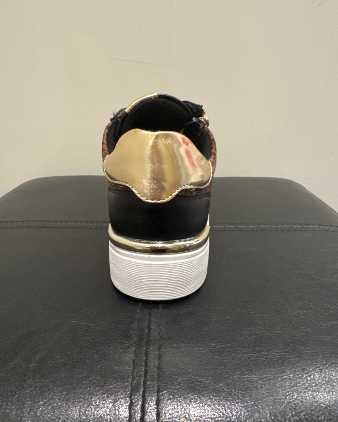 LUNAR - TONGA BLACK TRAINER