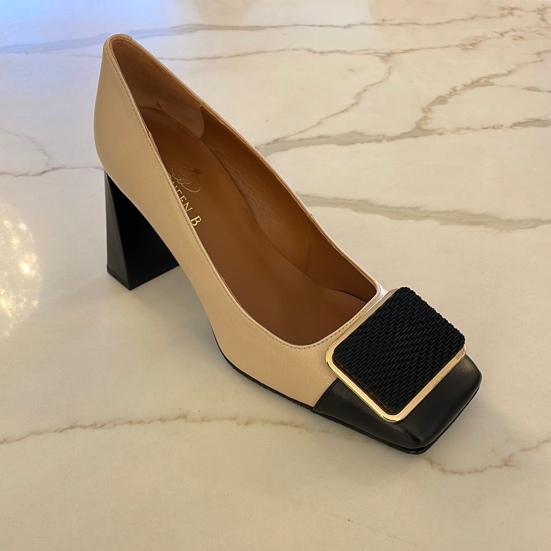 Size 6 Brenda Zaro - 4507 - Beige/Black