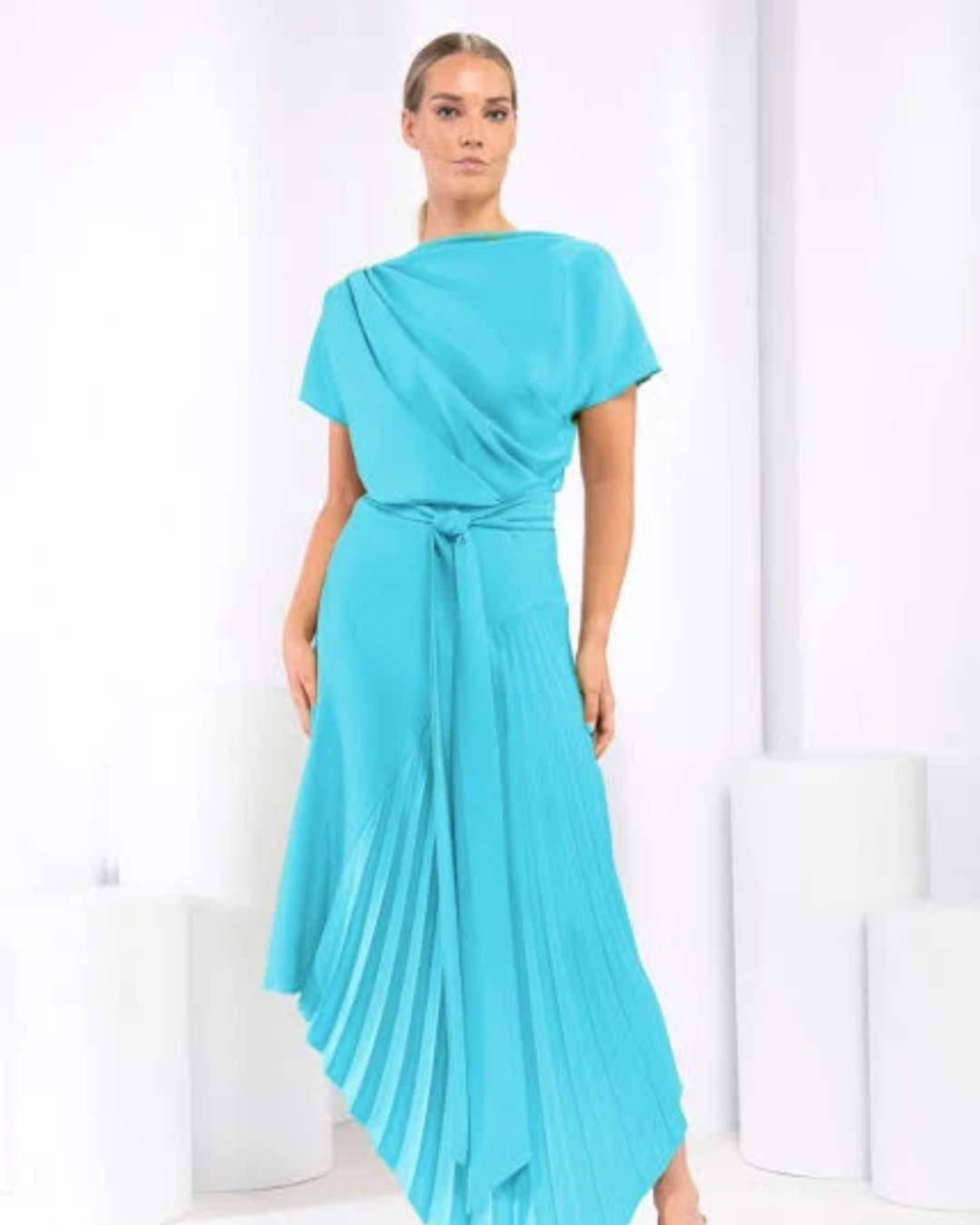 Size 10/12 Kevan Jon - Mila Pleat Knee - Turquoise