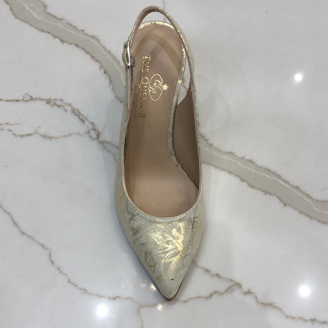 Brenda Zaro -2607 GOLD - Salinas