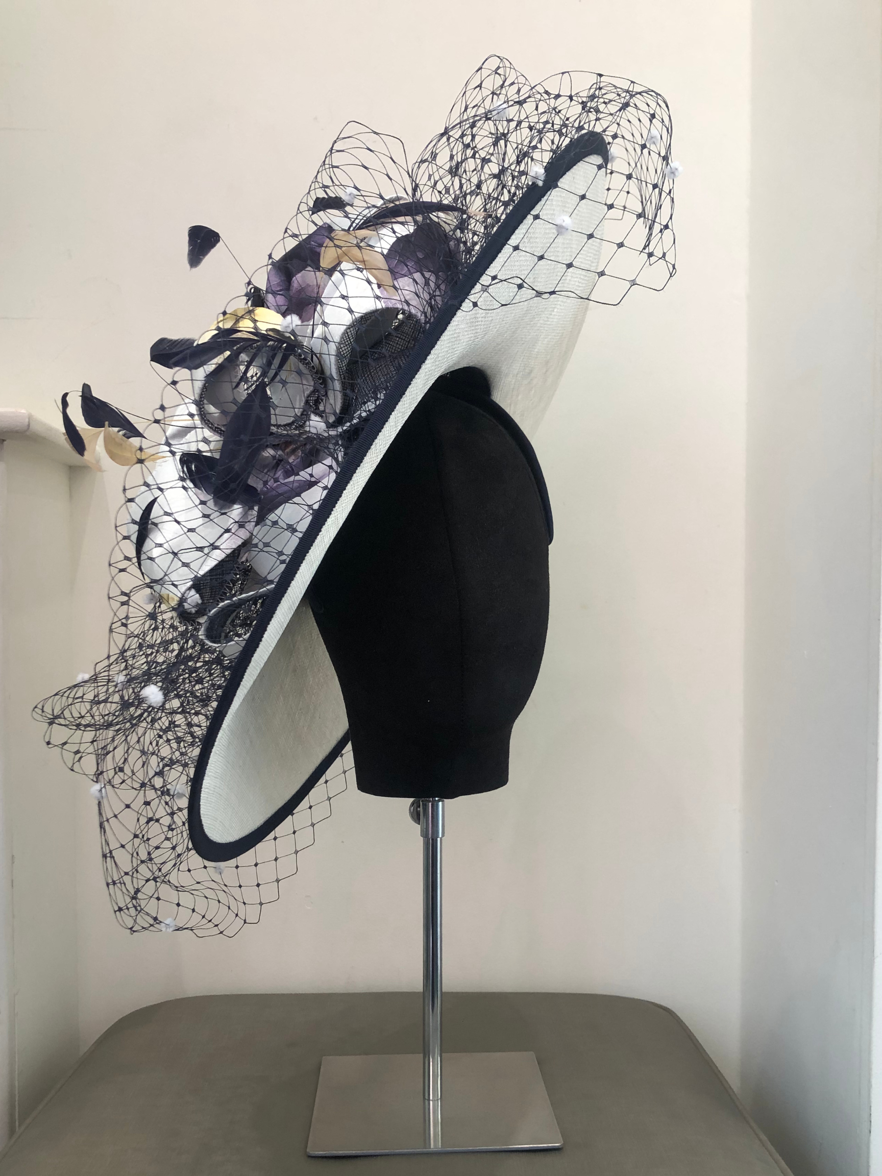 Snoxell & Gwyther Gabriela 640 Lime Print