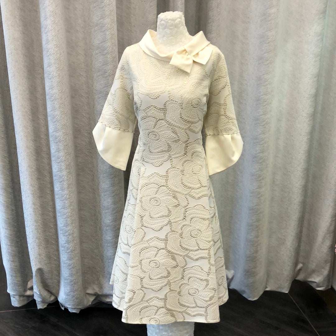 ‼️ 1 left ‼️ Size 18 Lizabella - 2464-18 - Gold