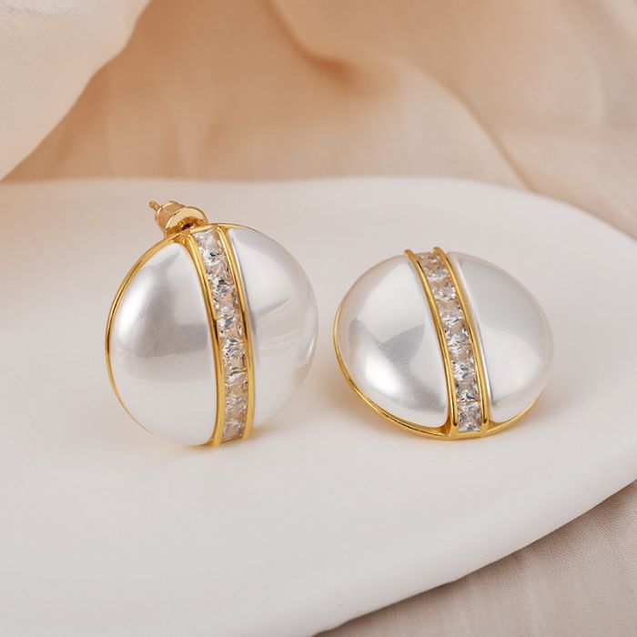 PCHA -  Earring 507 Pearl/Gold Stud