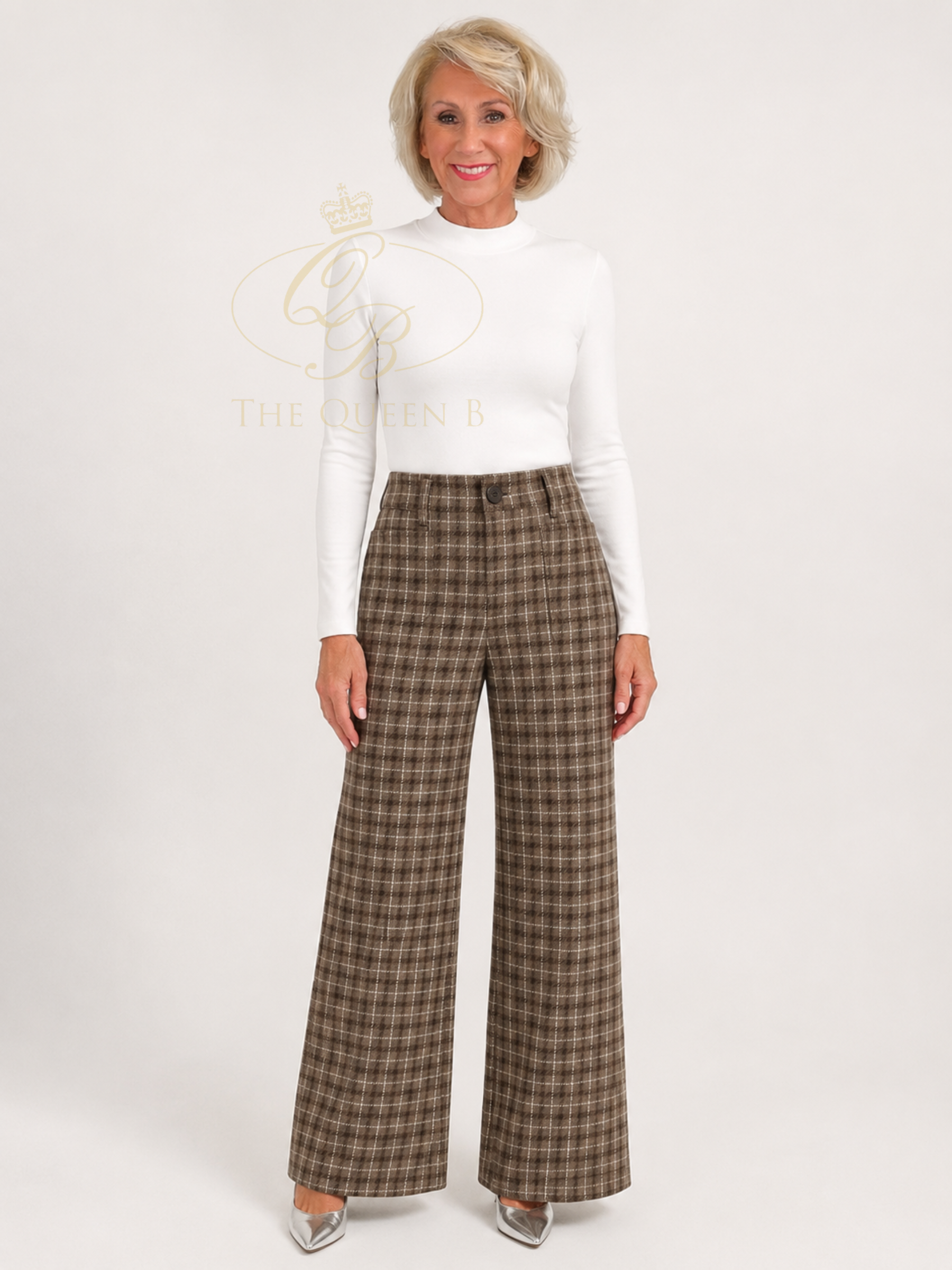 Alice Collins 037A254 Dolly Trousers with wide-leg fit, check design, front and back pockets and button fastening