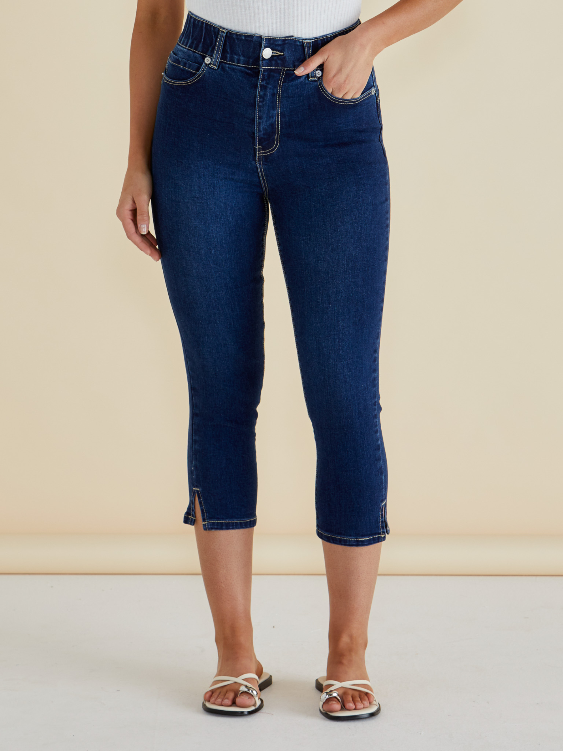 Betty Camila Crop Jeans with slim-leg cropped silhouette, button and zip fastening and side hem split detail.