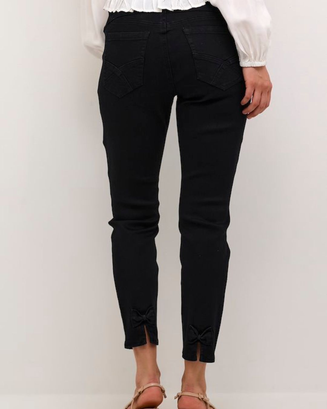 CREAM – SORYA 7/8 JEANS BAILY FIT– BLACK