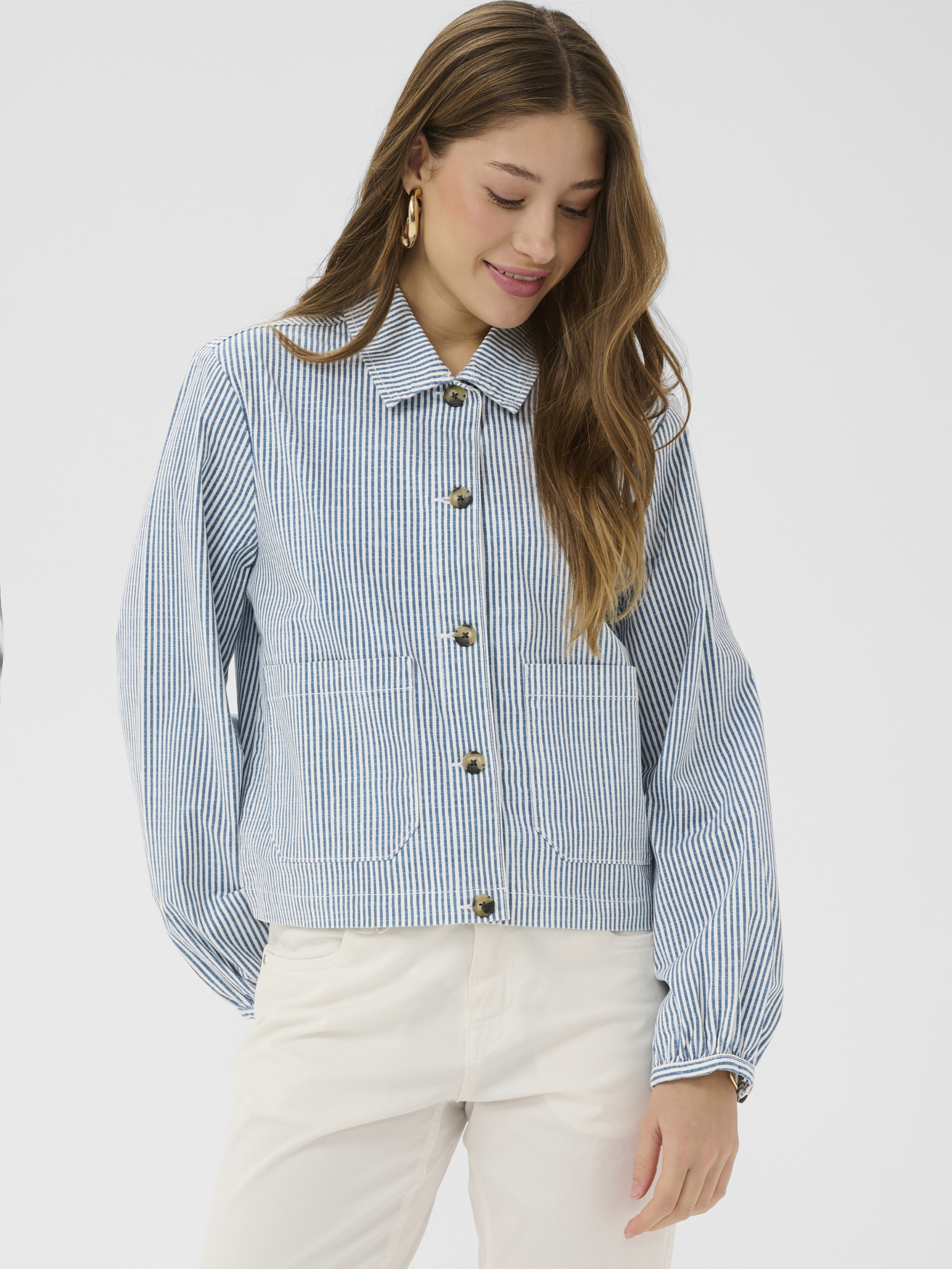 Cream Berta Twill Jacket women’s button-through cotton twill jacket with collar and front patch pockets.