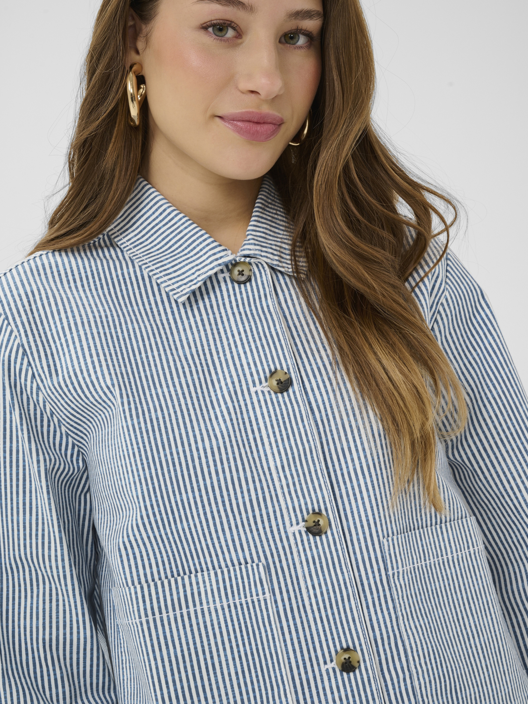 Cream Berta Twill Jacket women’s button-through cotton twill jacket with collar and front patch pockets.