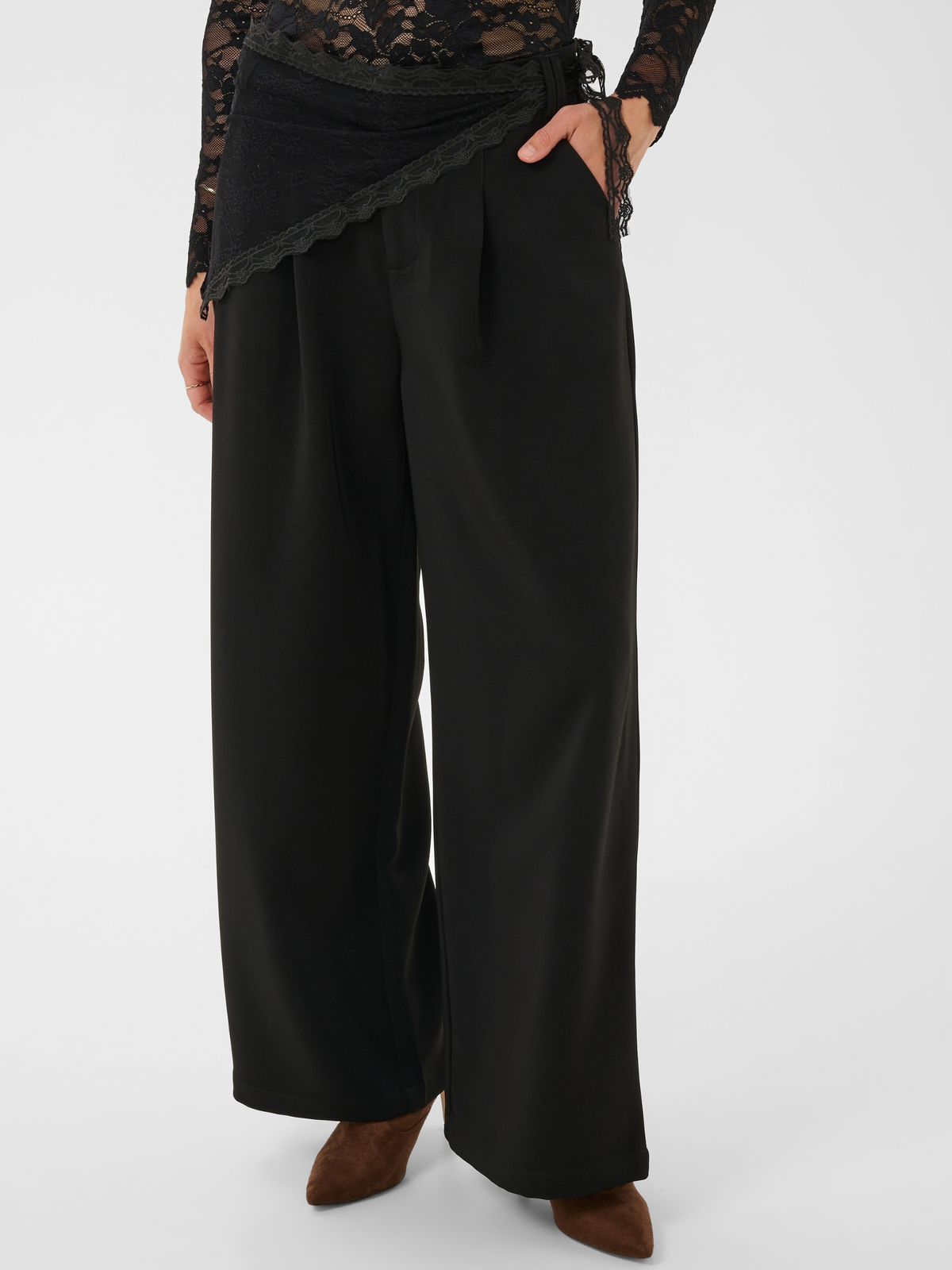 Cream Bine Lace Belt Pant with straight fit, regular waist, full-length leg and lace belt detail