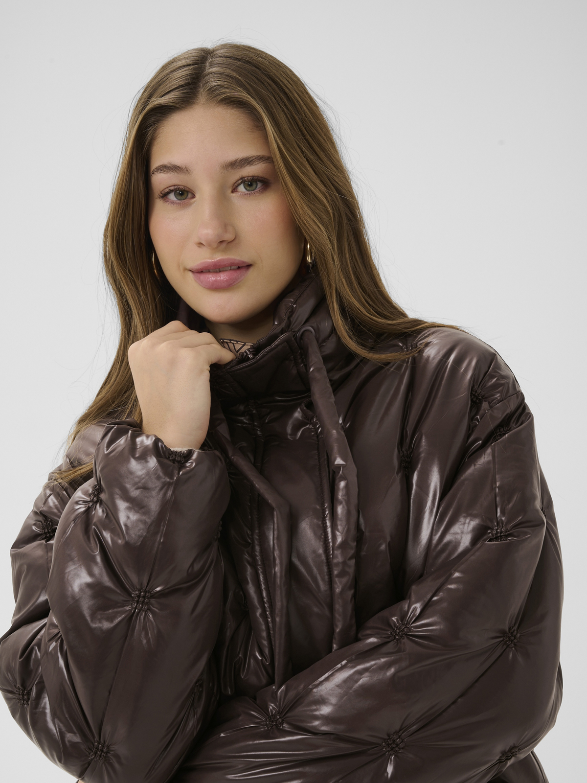 Cream Drakie Short Jacket loose fit quilted hip length padded jacket with drawstring neckline