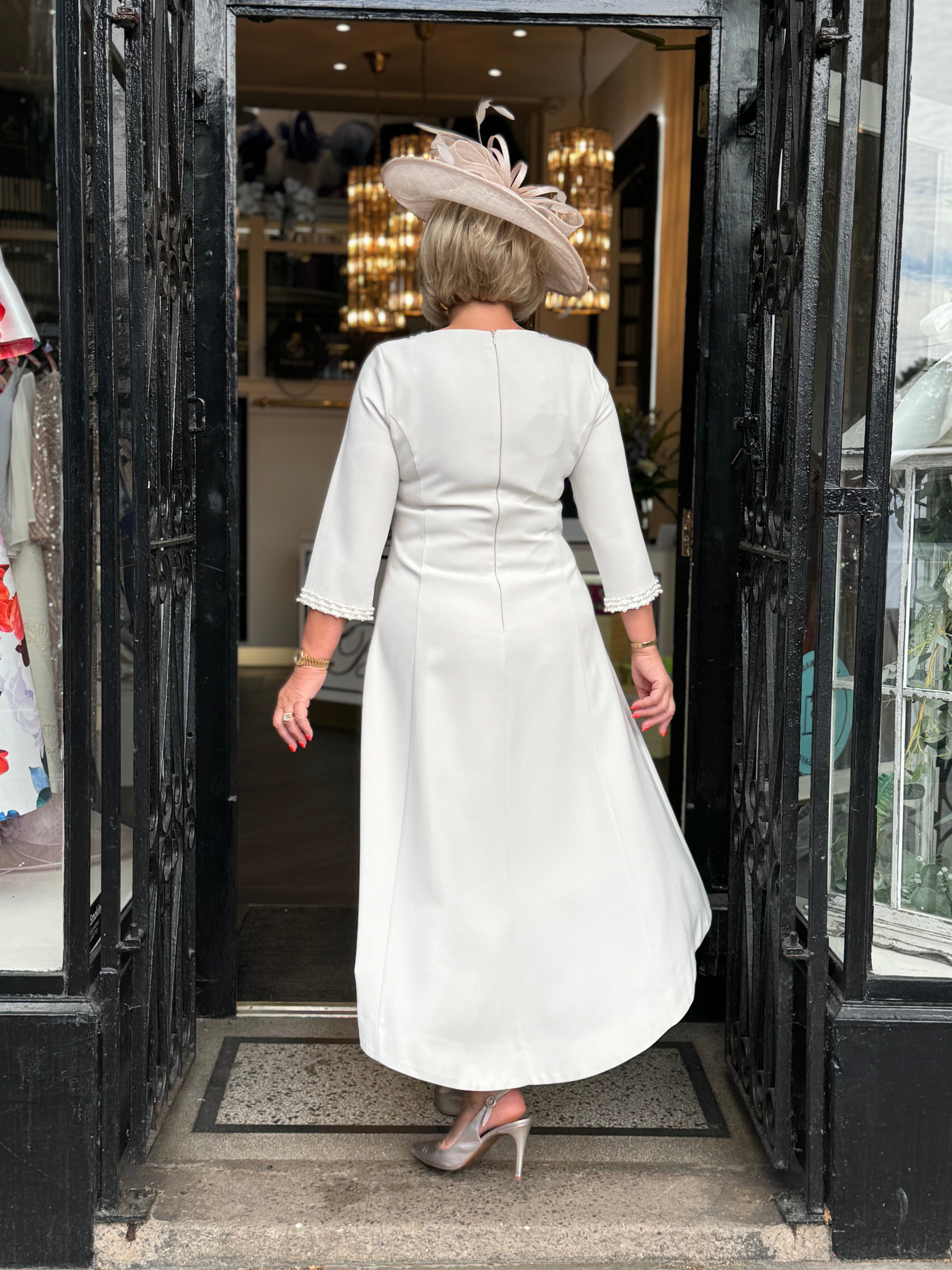 Size 8 Lizabella - 23SS - 2583 - 40 STONE